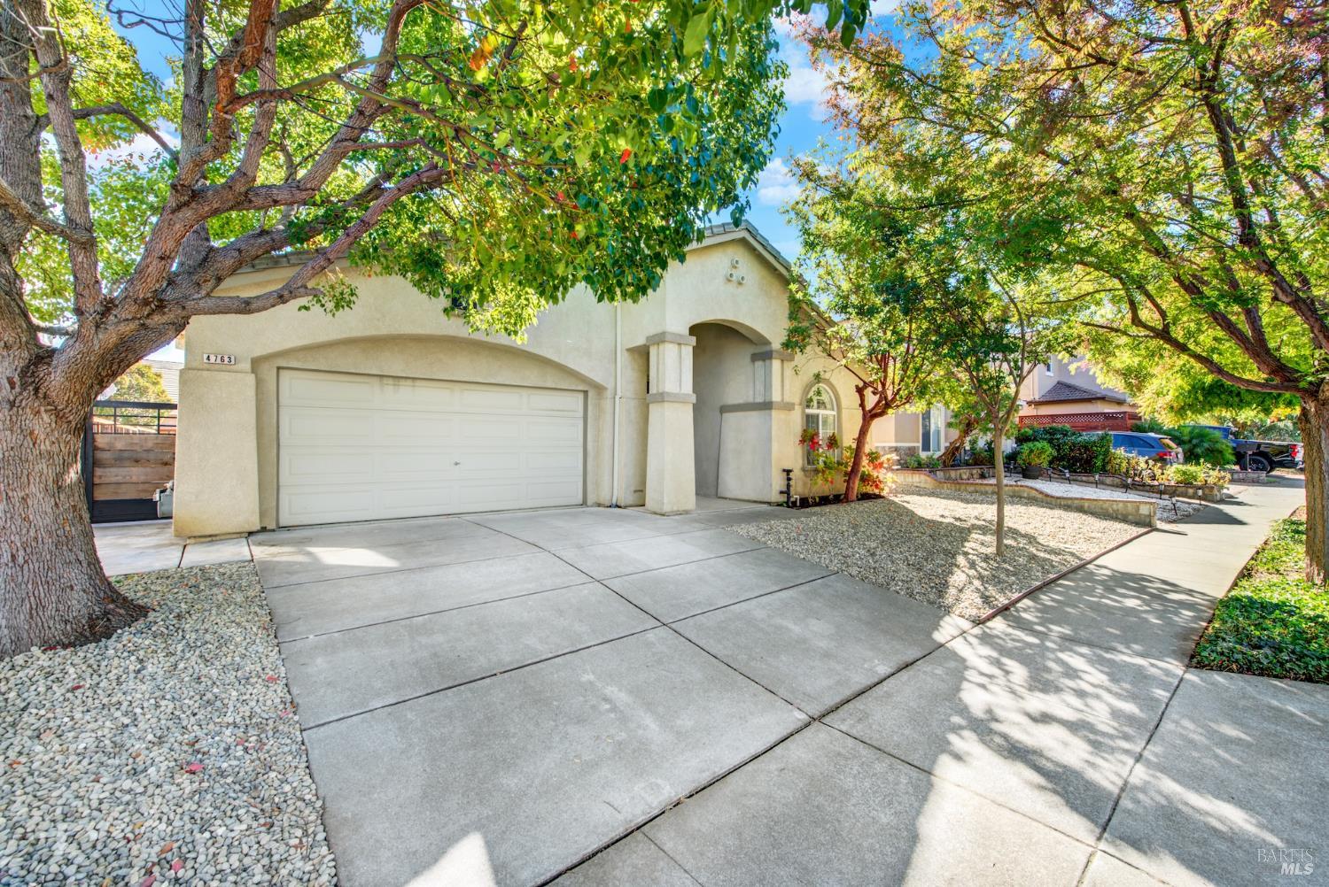Detail Gallery Image 2 of 69 For 4763 Summerset Dr, Fairfield,  CA 94534 - 3 Beds | 2 Baths