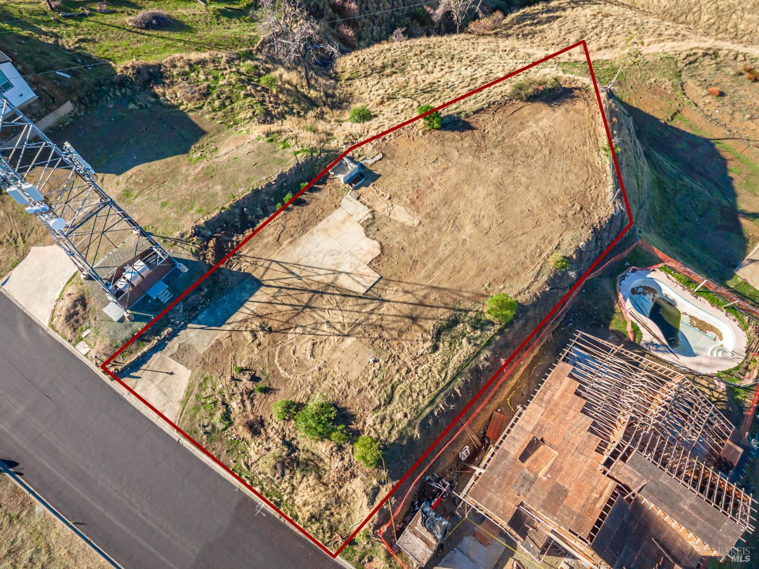 Detail Gallery Image 5 of 32 For 1065 Rimrock Dr, Napa,  CA 94558 - – Beds | – Baths