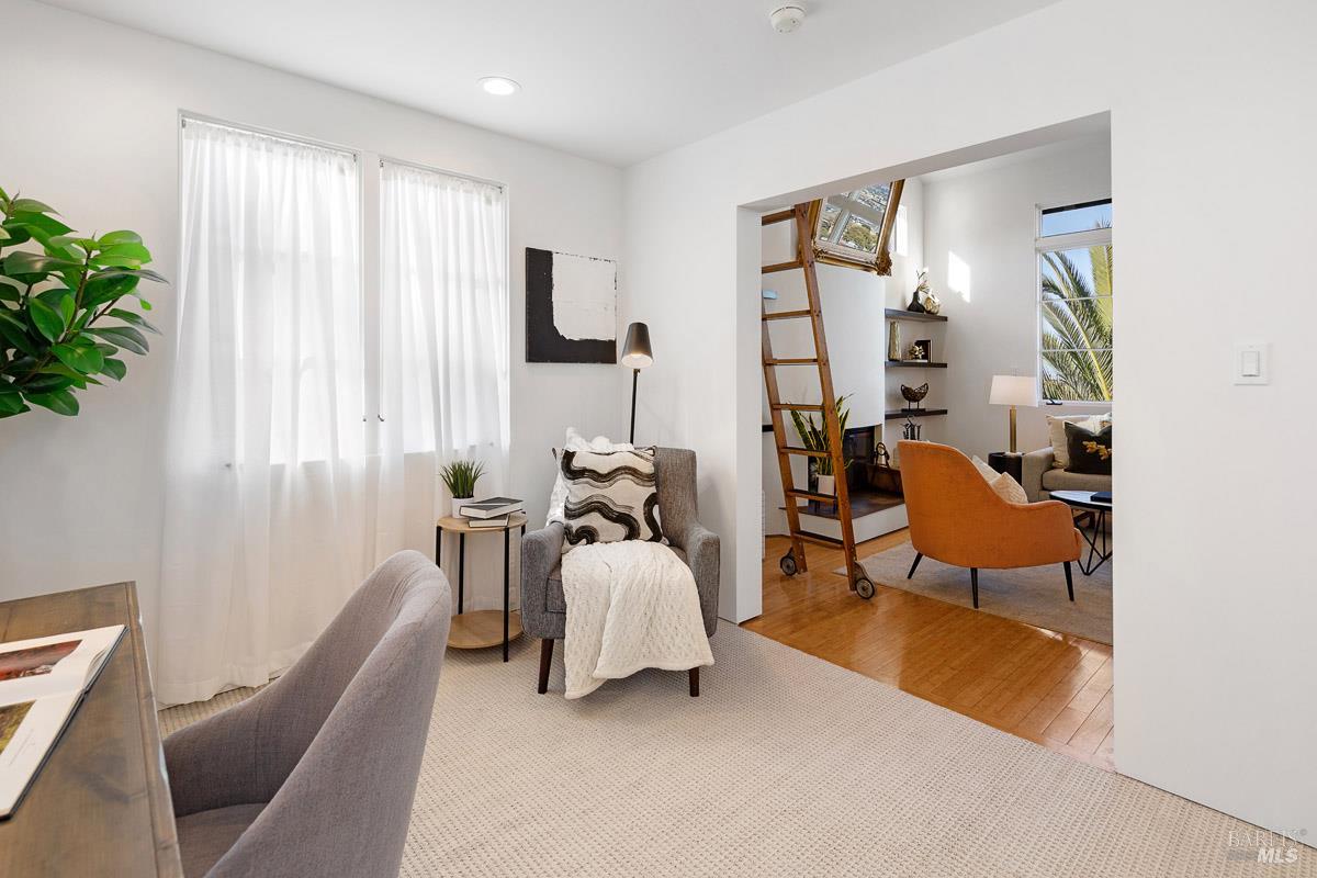 Detail Gallery Image 19 of 56 For 41 Vine Ave, Point Richmond,  CA 94801 - 2 Beds | 2/1 Baths