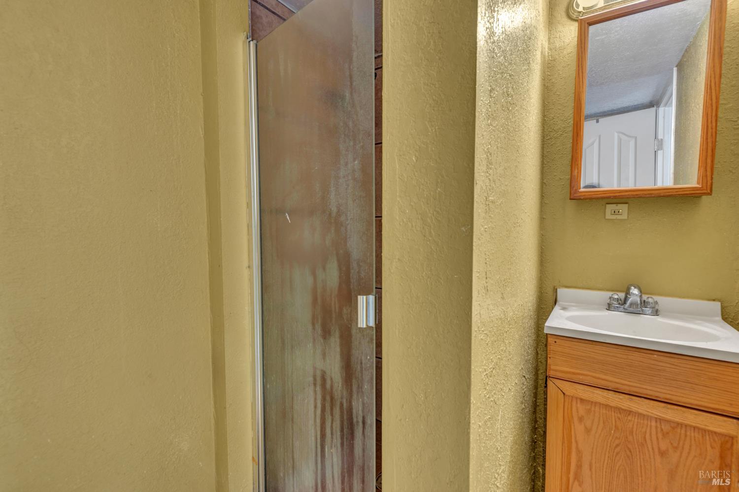 Detail Gallery Image 21 of 28 For 187 Fleming Ave, Vallejo,  CA 94590 - 4 Beds | 2/1 Baths