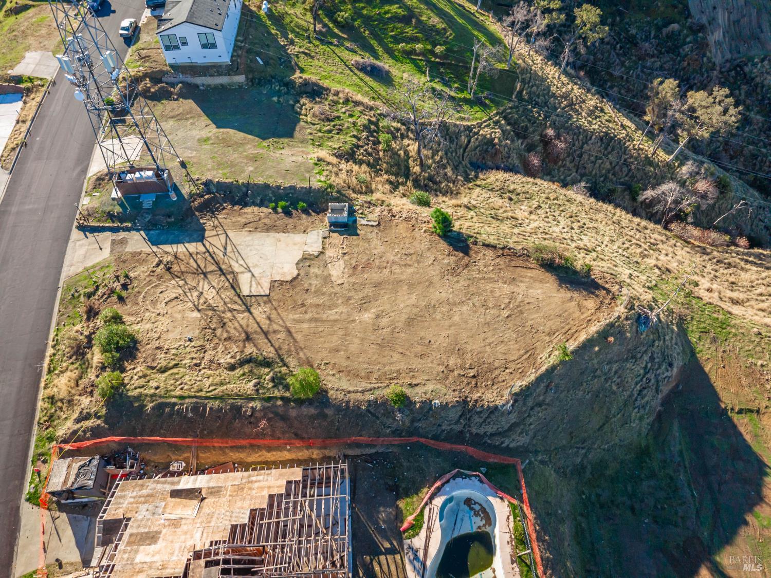 Detail Gallery Image 15 of 32 For 1065 Rimrock Dr, Napa,  CA 94558 - – Beds | – Baths