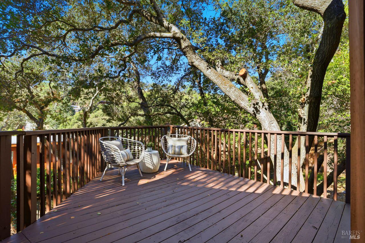 Detail Gallery Image 19 of 33 For 50 Oak Ave, Novato,  CA 94945 - 3 Beds | 2 Baths