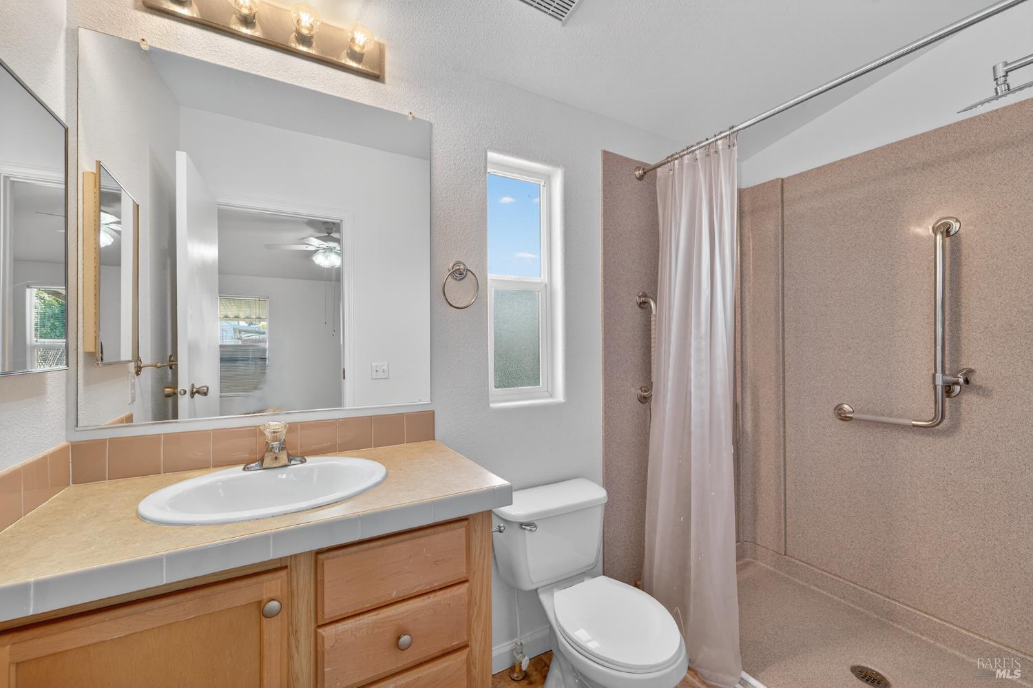 Detail Gallery Image 21 of 34 For 3000 Broadway St #8,  American Canyon,  CA 94503 - 3 Beds | 2 Baths