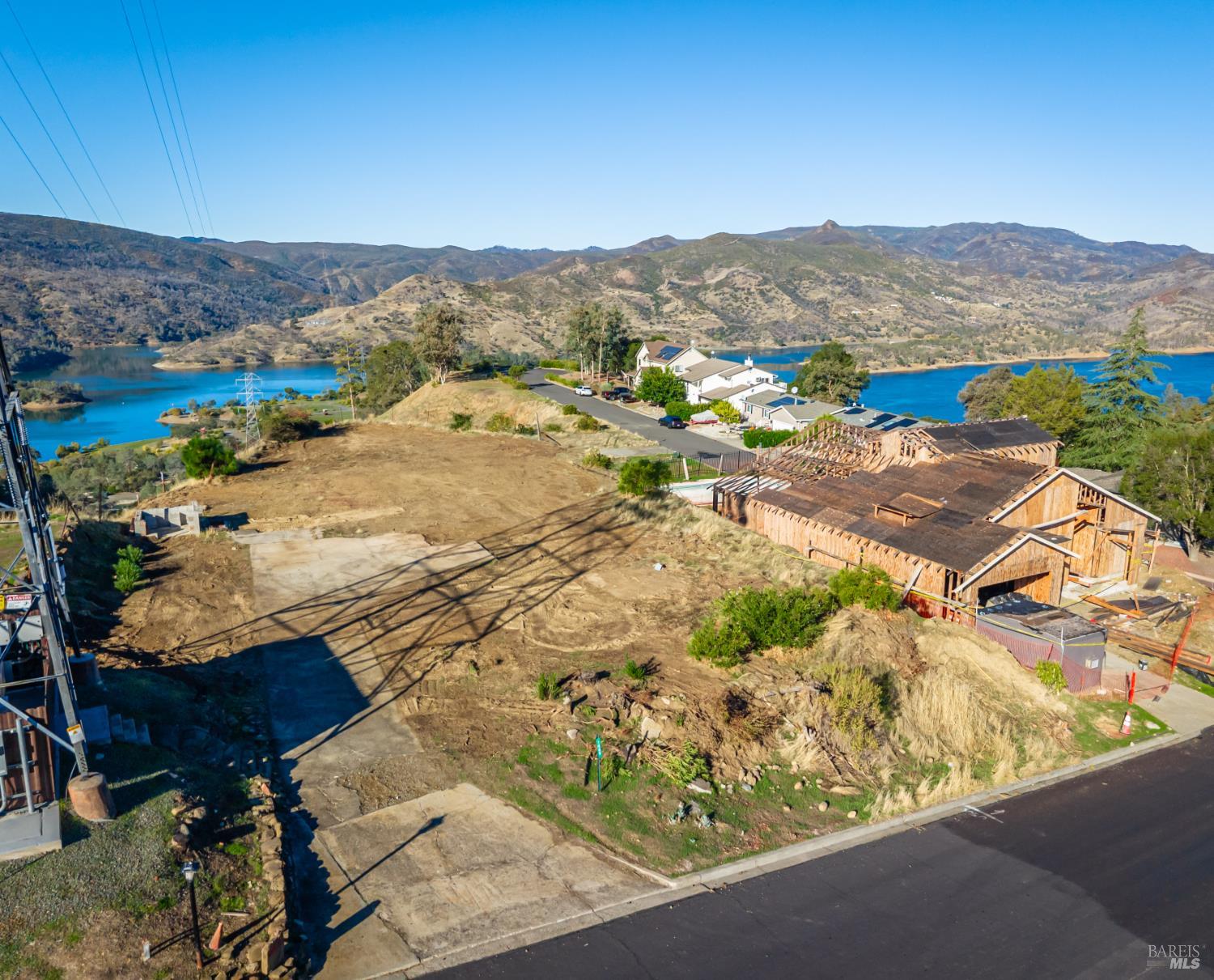 Detail Gallery Image 7 of 32 For 1065 Rimrock Dr, Napa,  CA 94558 - – Beds | – Baths