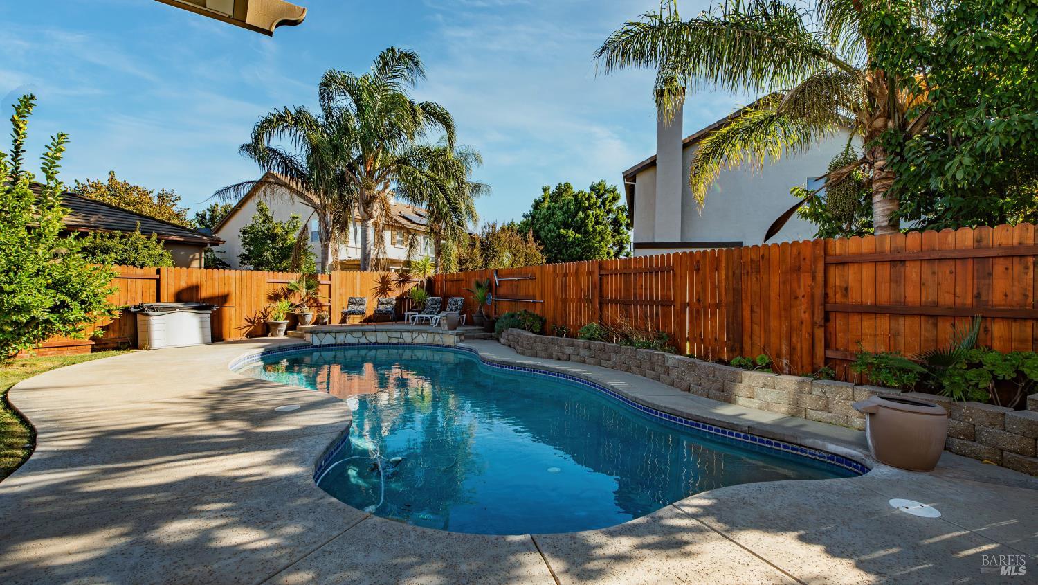 Detail Gallery Image 47 of 55 For 2025 Rehrmann Dr, Dixon,  CA 95620 - 4 Beds | 3 Baths