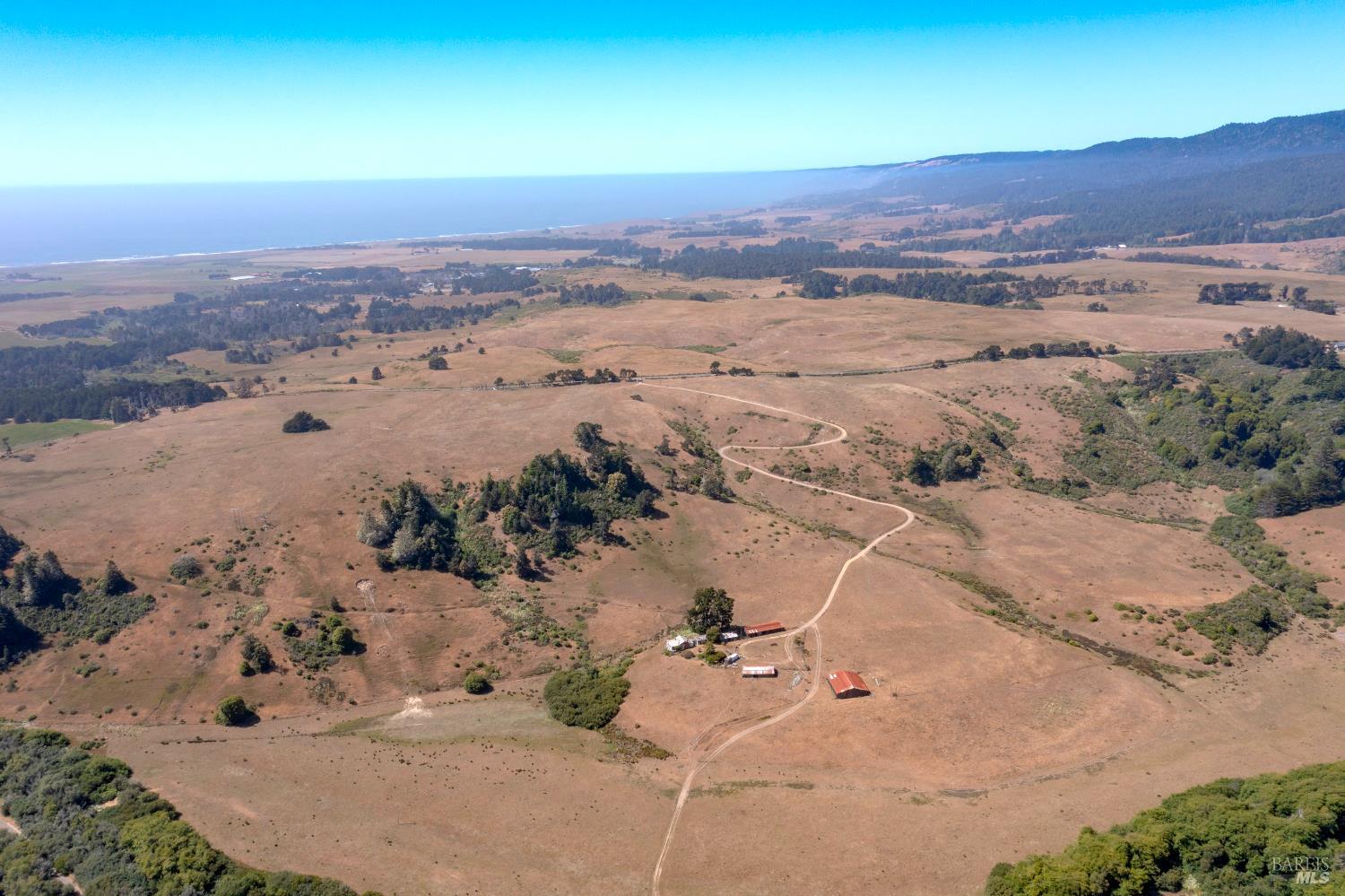 Detail Gallery Image 10 of 55 For 43001 Mountain View Rd, Manchester,  CA 95459 - – Beds | – Baths