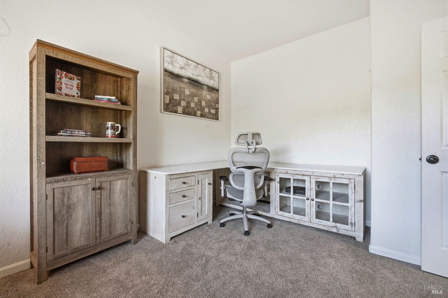 Detail Gallery Image 36 of 72 For 116 Yulupa Cir, Santa Rosa,  CA 95405 - 4 Beds | 3/1 Baths