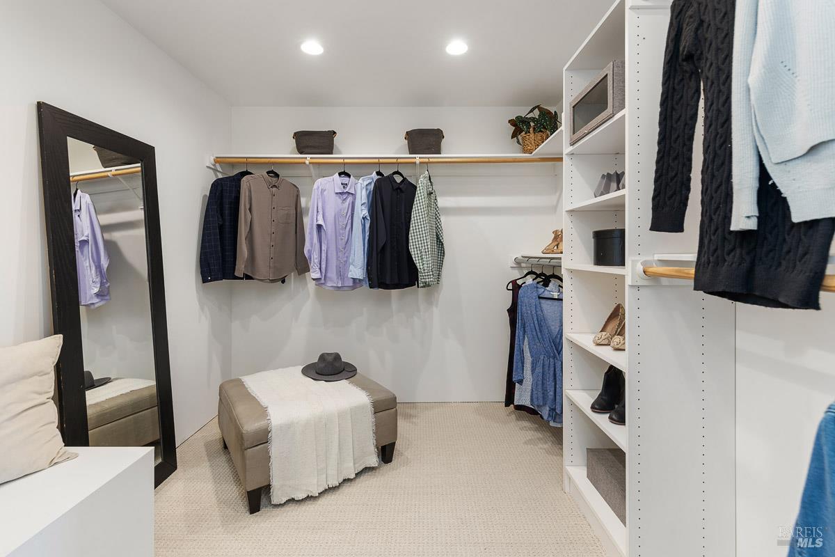 Detail Gallery Image 36 of 56 For 41 Vine Ave, Point Richmond,  CA 94801 - 2 Beds | 2/1 Baths