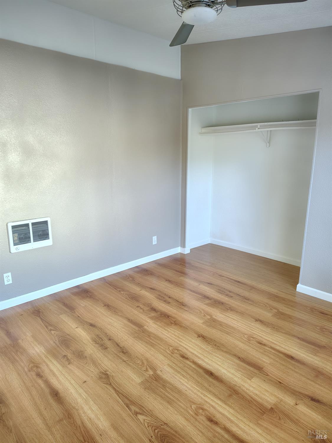 Detail Gallery Image 14 of 27 For 15970 Davis Ave, Clearlake,  CA 95422 - 3 Beds | 2 Baths