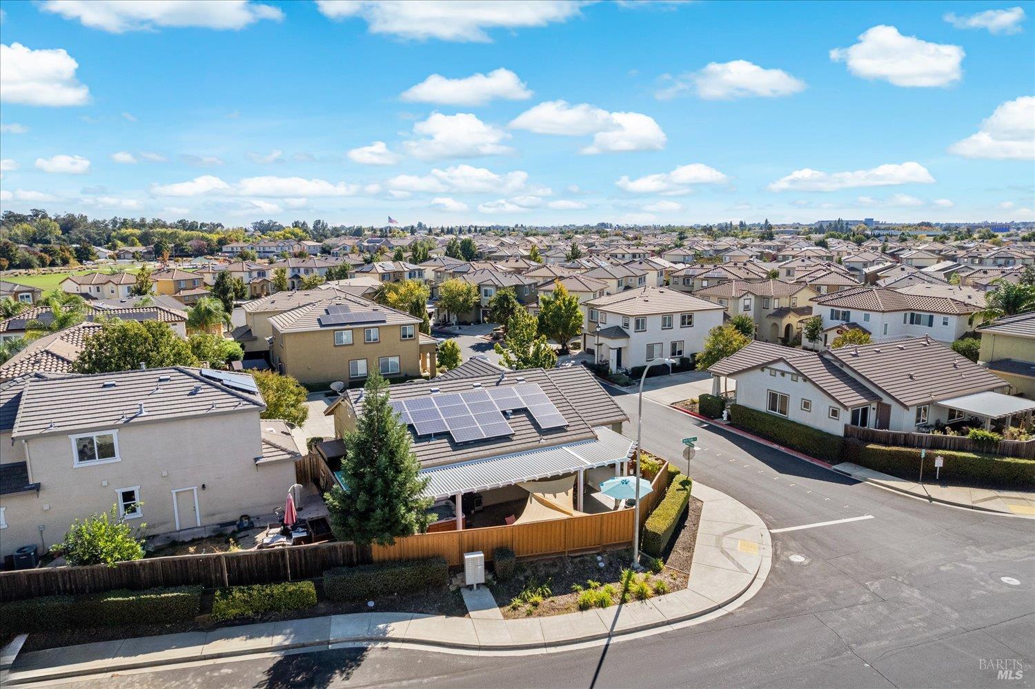 Detail Gallery Image 61 of 72 For 829 Embassy Cir, Vacaville,  CA 95688 - 3 Beds | 2 Baths