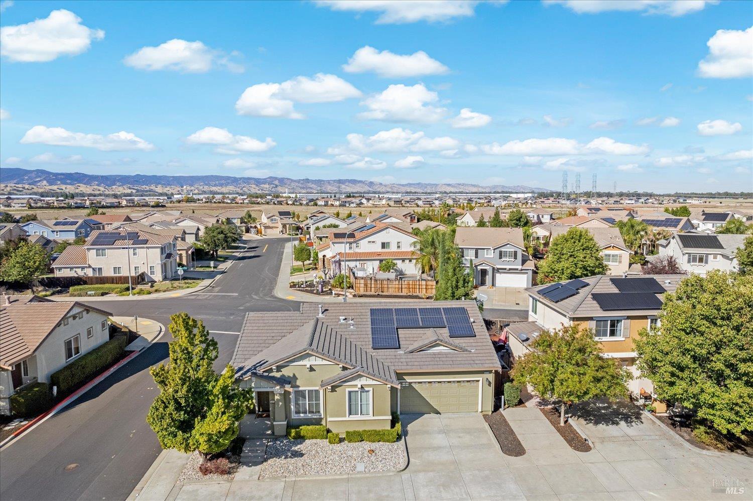 Detail Gallery Image 59 of 72 For 829 Embassy Cir, Vacaville,  CA 95688 - 3 Beds | 2 Baths