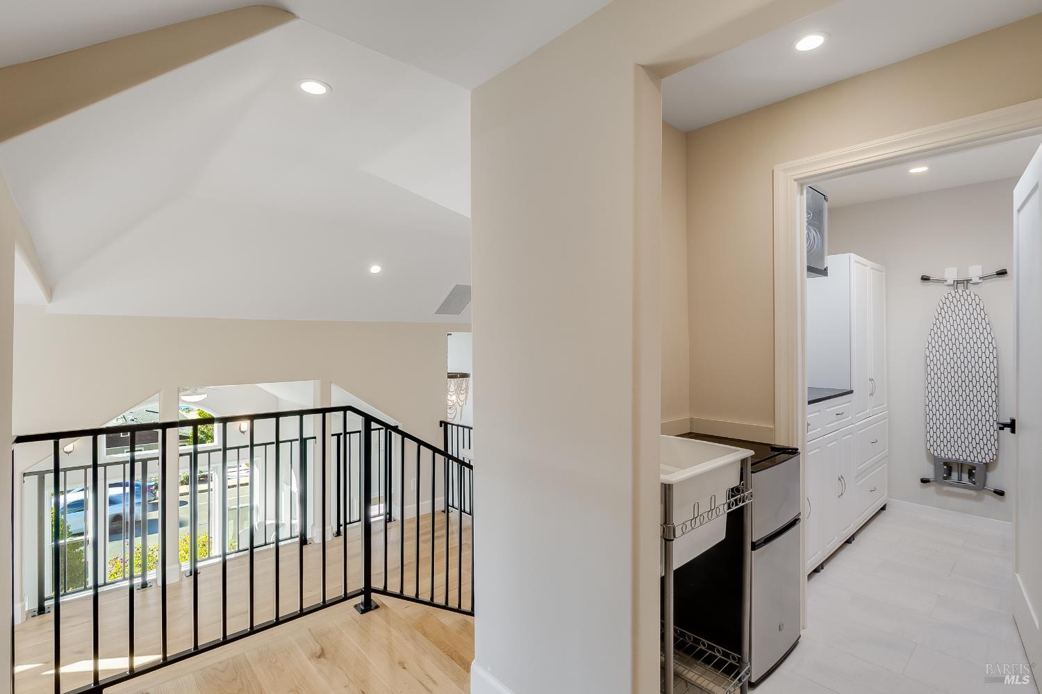 Detail Gallery Image 33 of 53 For 1185 W K St, Benicia,  CA 94510 - 4 Beds | 4 Baths