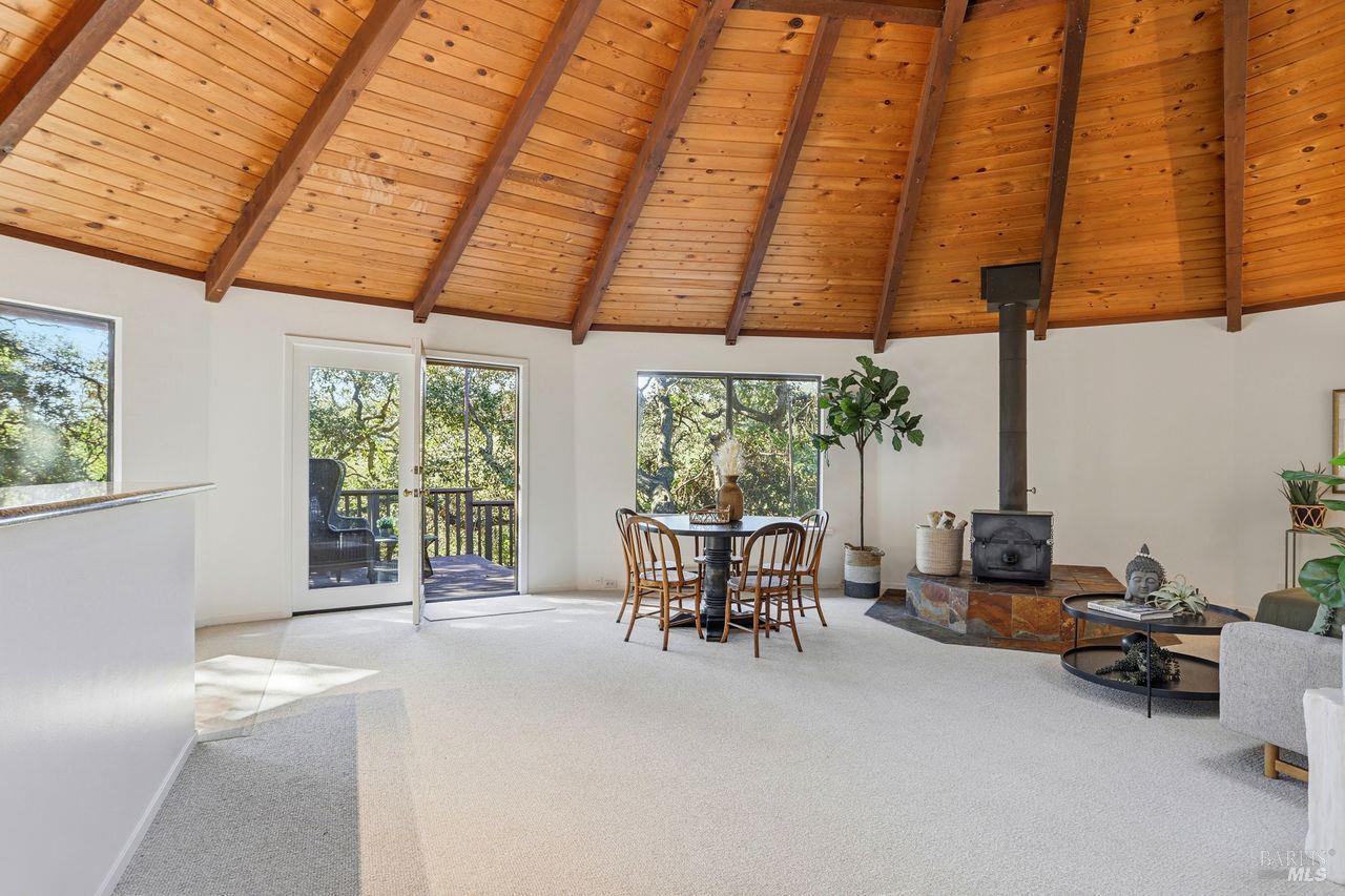 Detail Gallery Image 7 of 33 For 50 Oak Ave, Novato,  CA 94945 - 3 Beds | 2 Baths