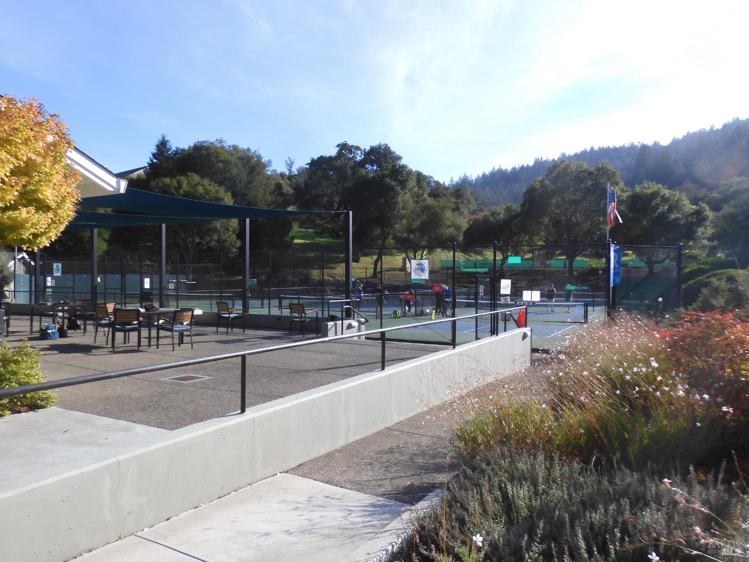 Detail Gallery Image 36 of 36 For 356 Singing Brook Cir, Santa Rosa,  CA 95409 - 2 Beds | 2 Baths