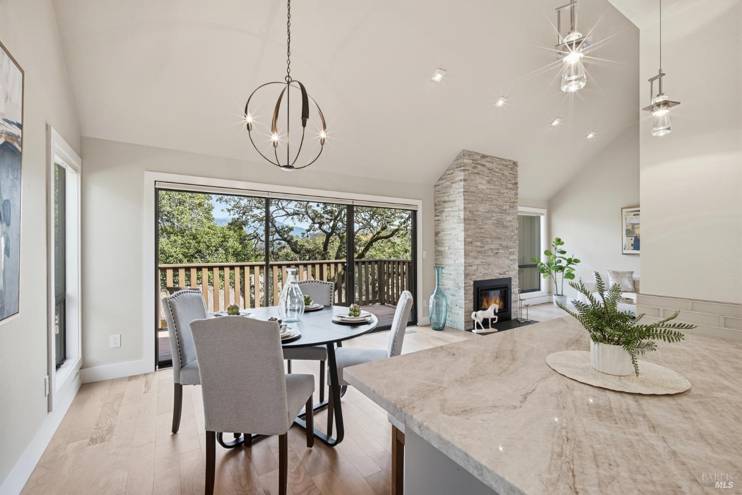 Detail Gallery Image 17 of 47 For 28 Oak Forest Pl, Santa Rosa,  CA 95409 - 2 Beds | 2 Baths