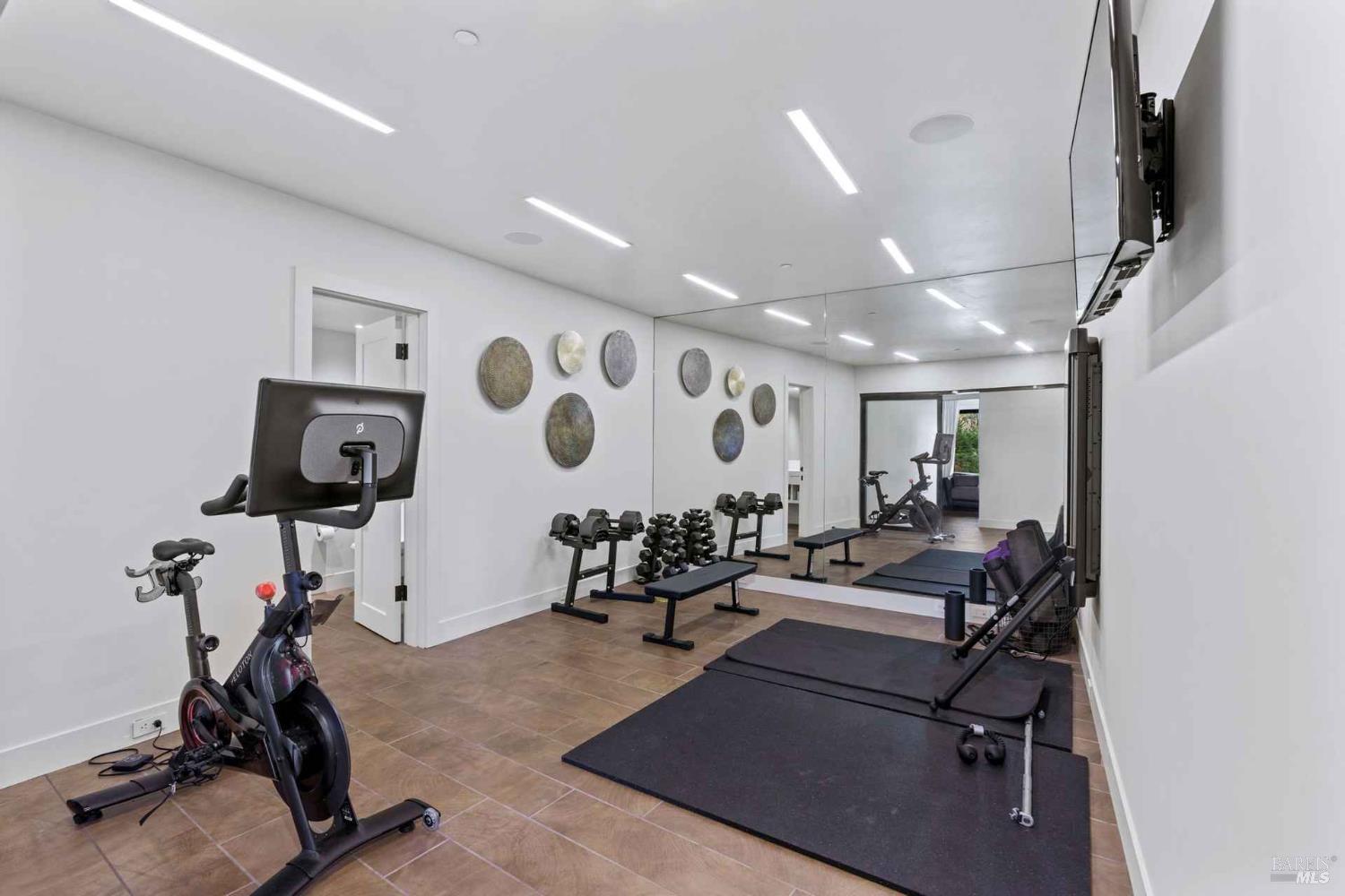 Detail Gallery Image 27 of 35 For 230 Highway 1 Unkn, Carmel,  CA 93923 - 5 Beds | 4/2 Baths