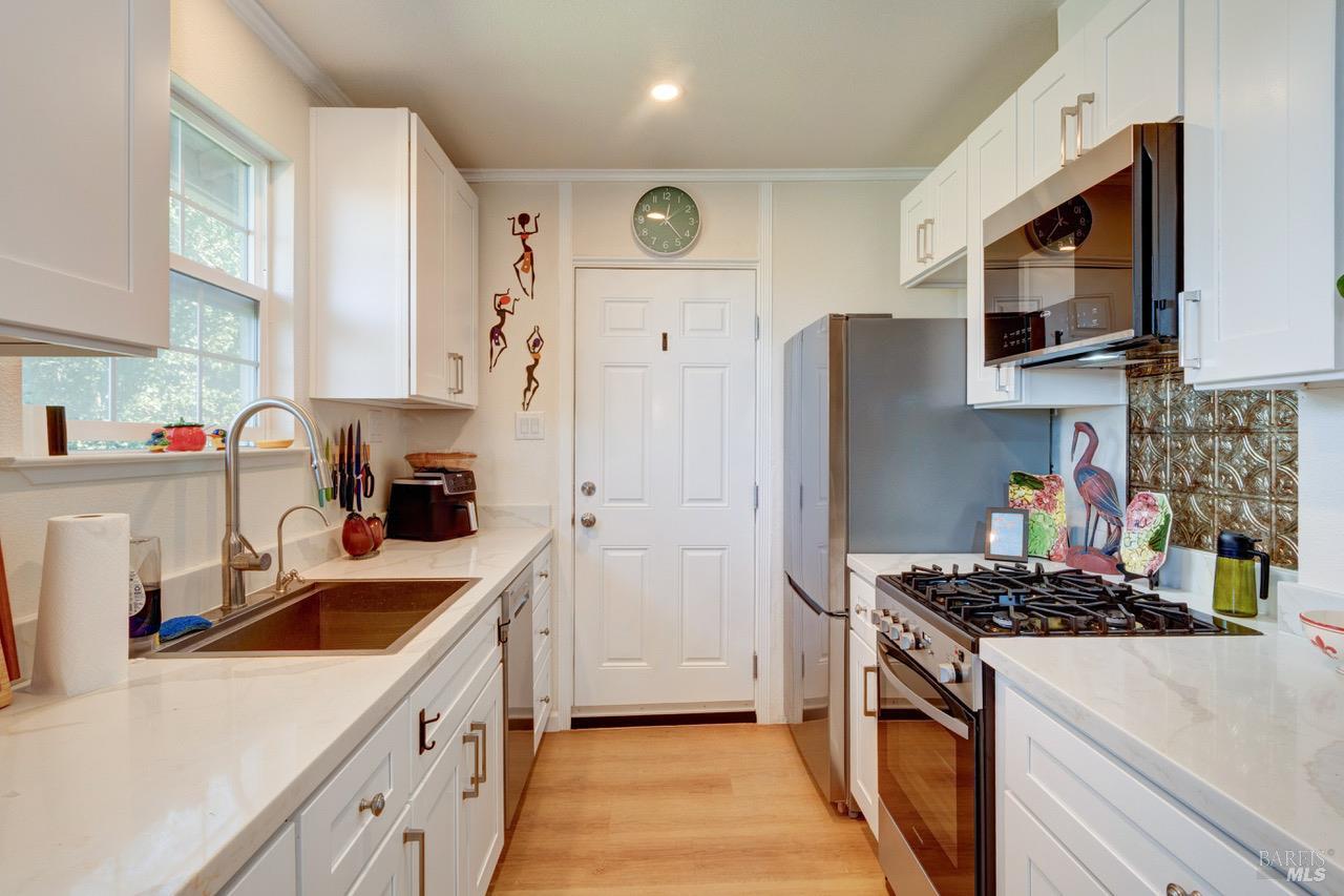 Detail Gallery Image 15 of 32 For 257 Mountain View Ave, Vallejo,  CA 94590 - 2 Beds | 1 Baths