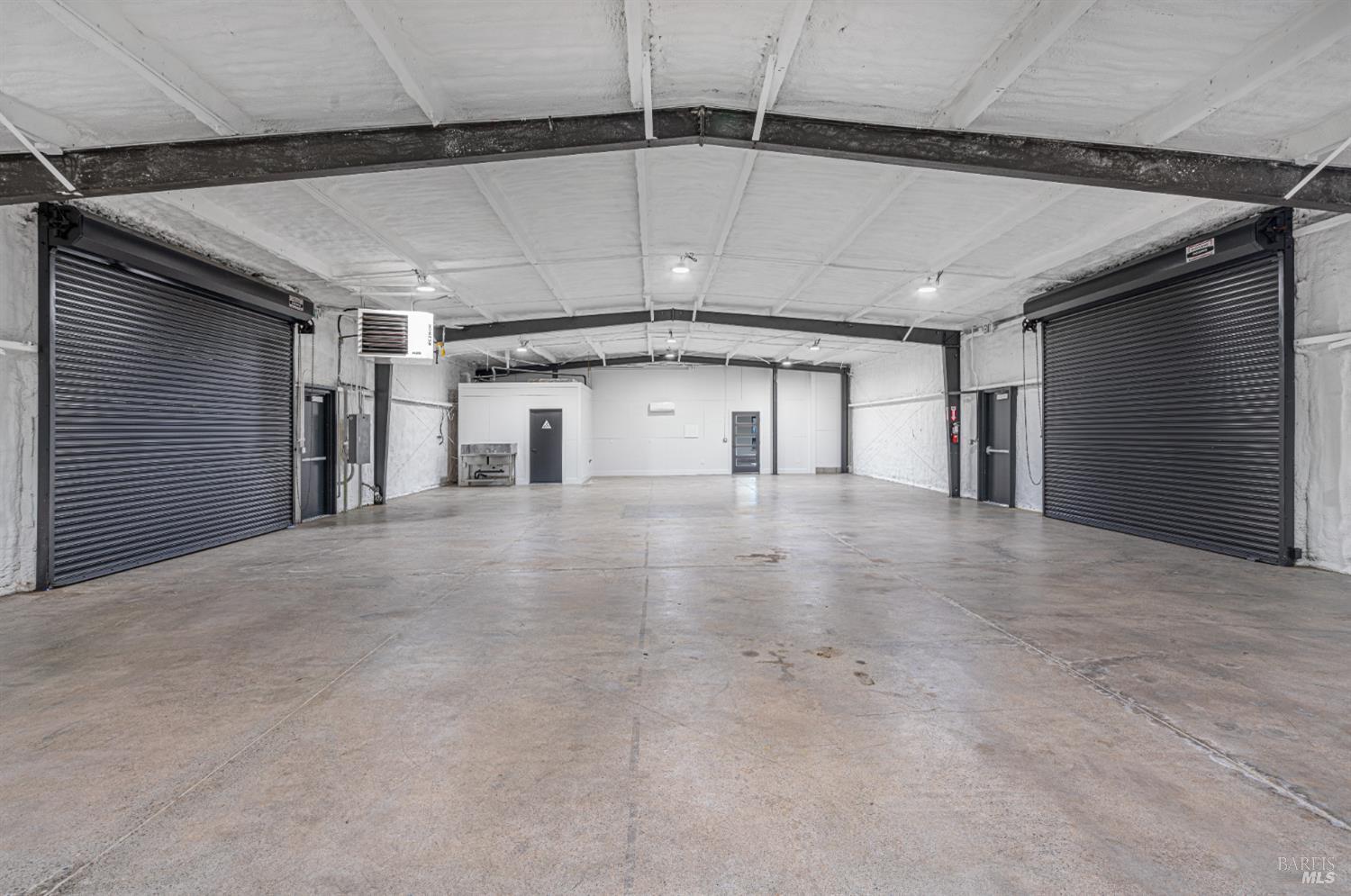 Detail Gallery Image 34 of 69 For 10342 Old Redwood Hwy, Windsor,  CA 95492 - – Beds | – Baths