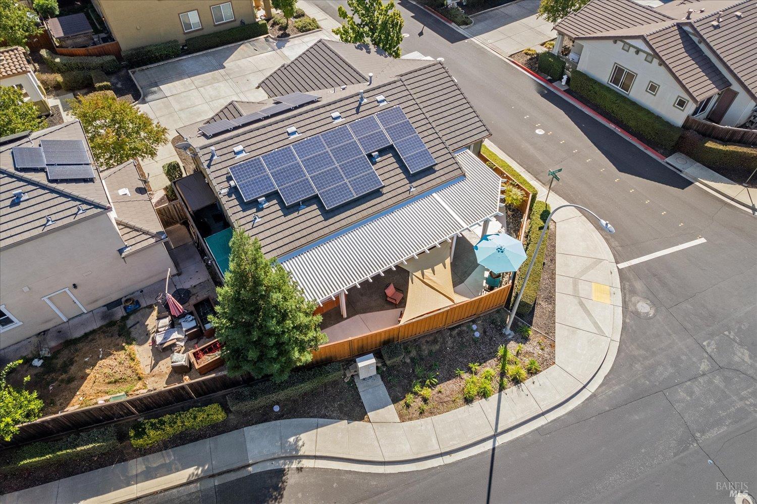 Detail Gallery Image 65 of 72 For 829 Embassy Cir, Vacaville,  CA 95688 - 3 Beds | 2 Baths