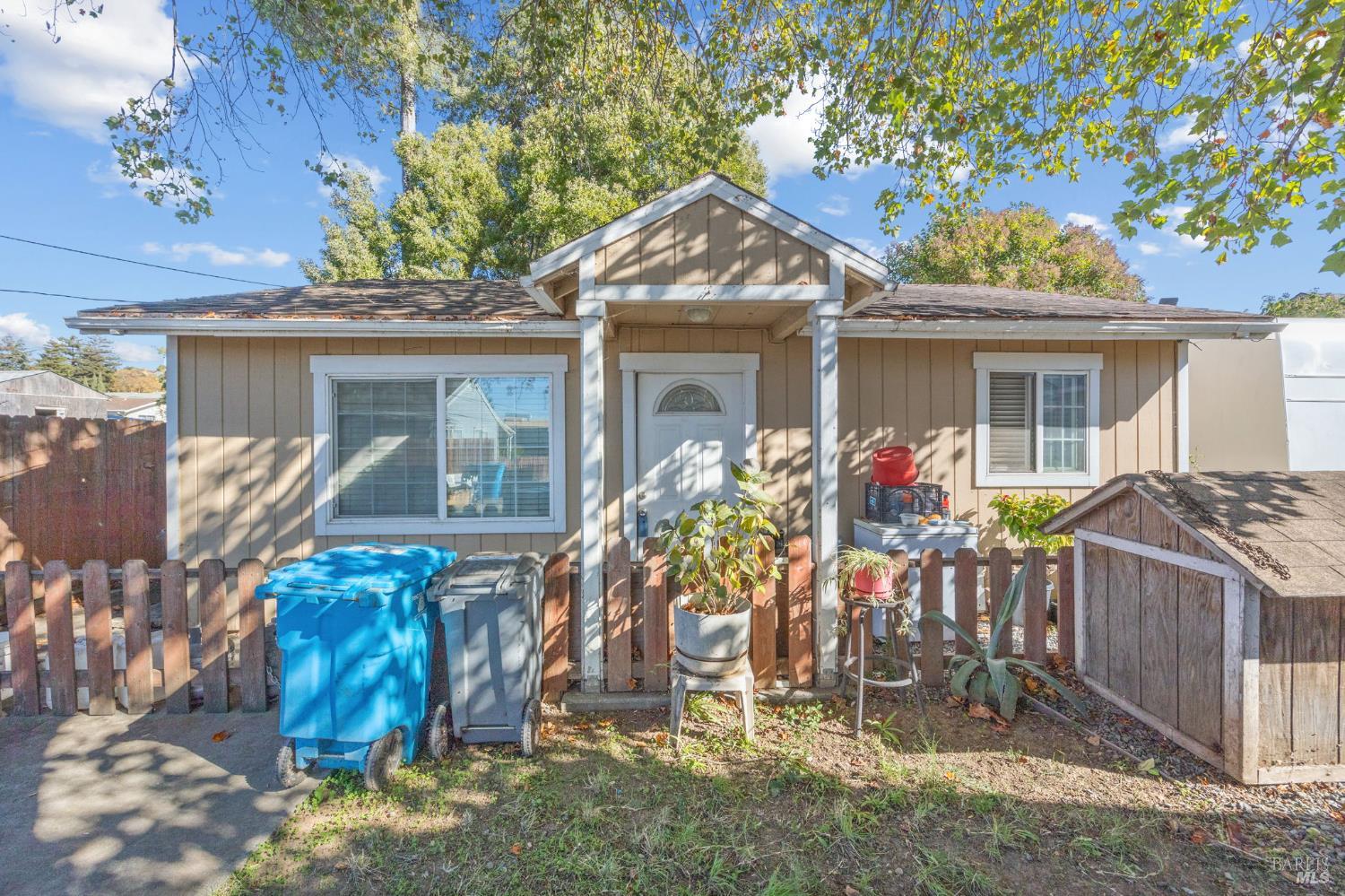 Detail Gallery Image 14 of 26 For 532 Almond Dr, Vallejo,  CA 94589 - 5 Beds | 3 Baths