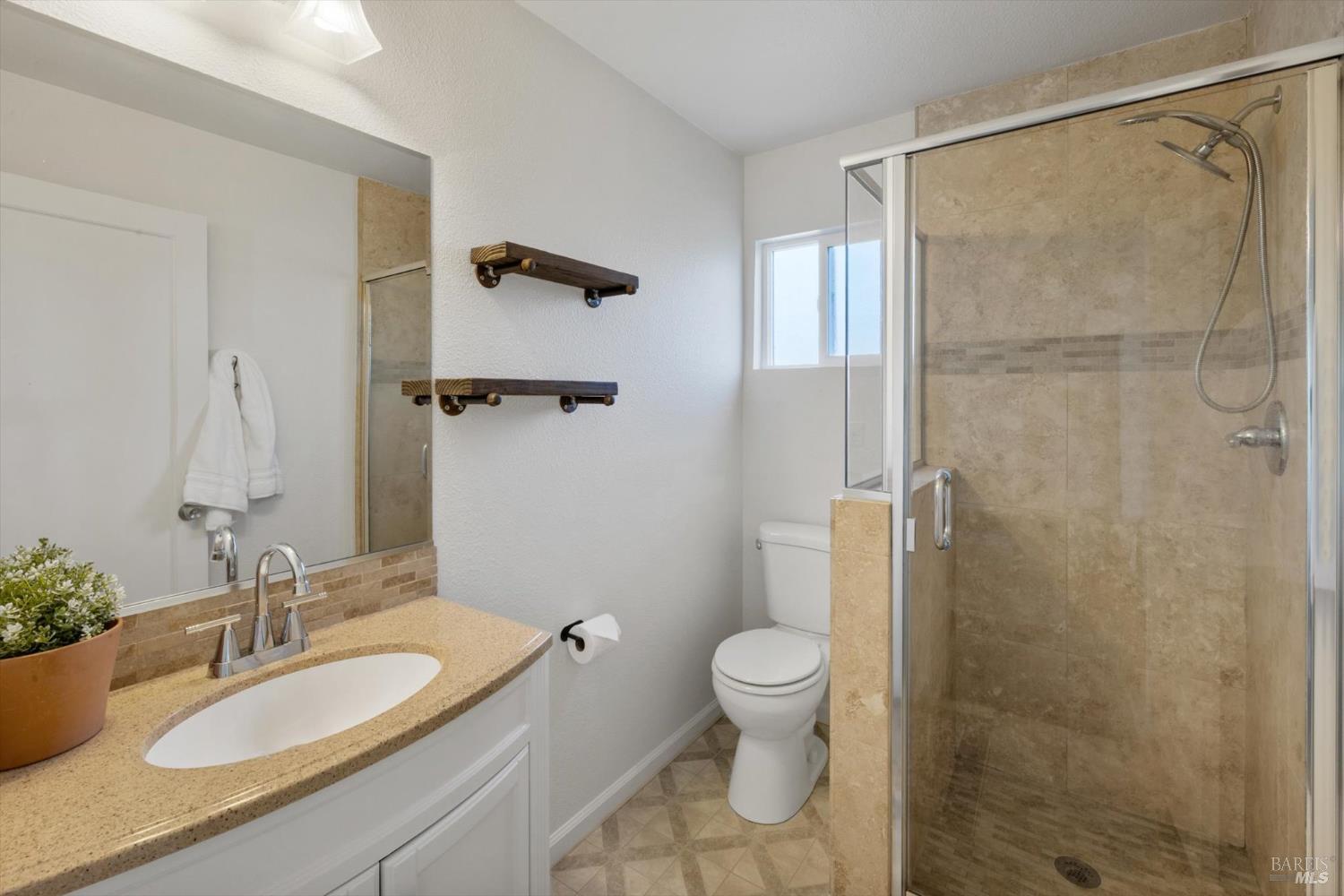 Detail Gallery Image 33 of 68 For 372 Acacia St, Vacaville,  CA 95688 - 3 Beds | 2 Baths