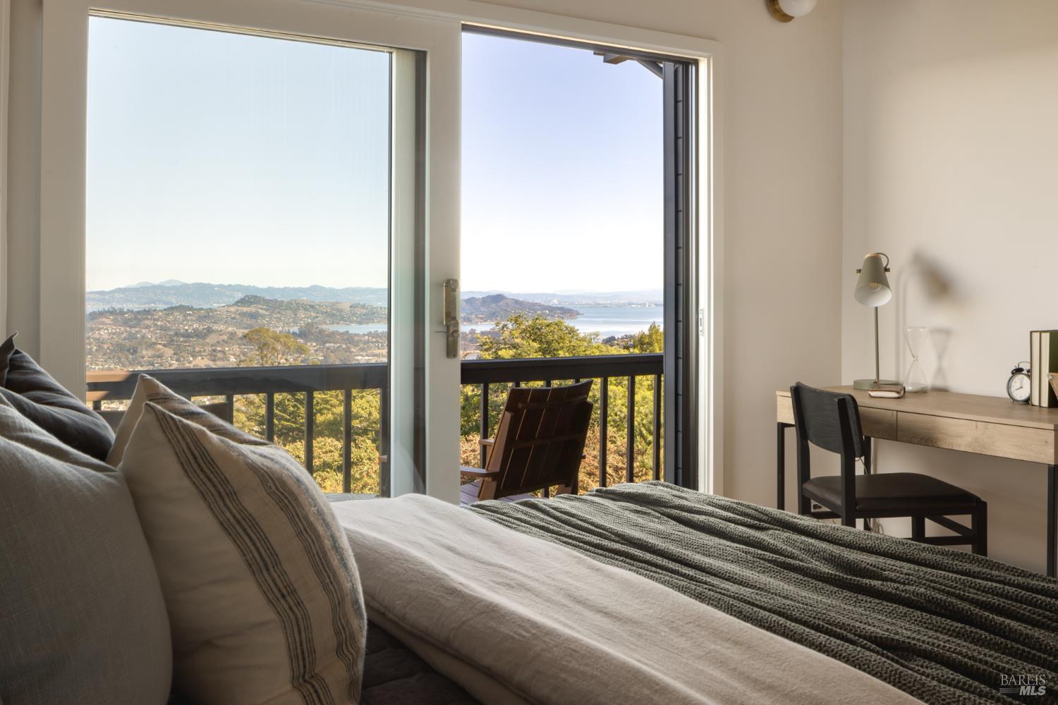 Detail Gallery Image 28 of 60 For 20 Palm Way, Mill Valley,  CA 94941 - 4 Beds | 3 Baths