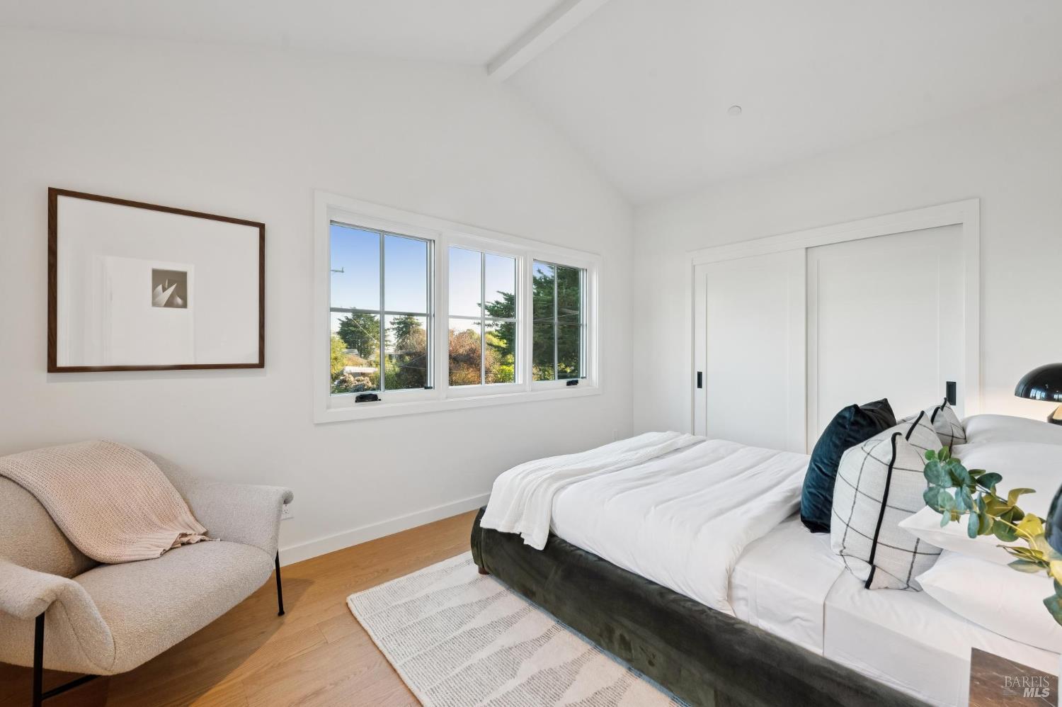 Detail Gallery Image 10 of 38 For 185 Elm Rd, Bolinas,  CA 94924 - 3 Beds | 3 Baths