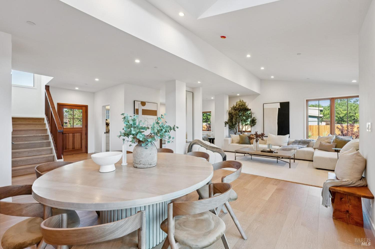 Detail Gallery Image 31 of 38 For 185 Elm Rd, Bolinas,  CA 94924 - 3 Beds | 3 Baths