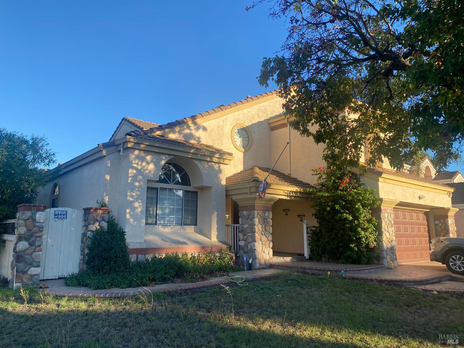 Detail Gallery Image 6 of 8 For 401 Donaldson Ct, Suisun City,  CA 94585 - 3 Beds | 2/1 Baths