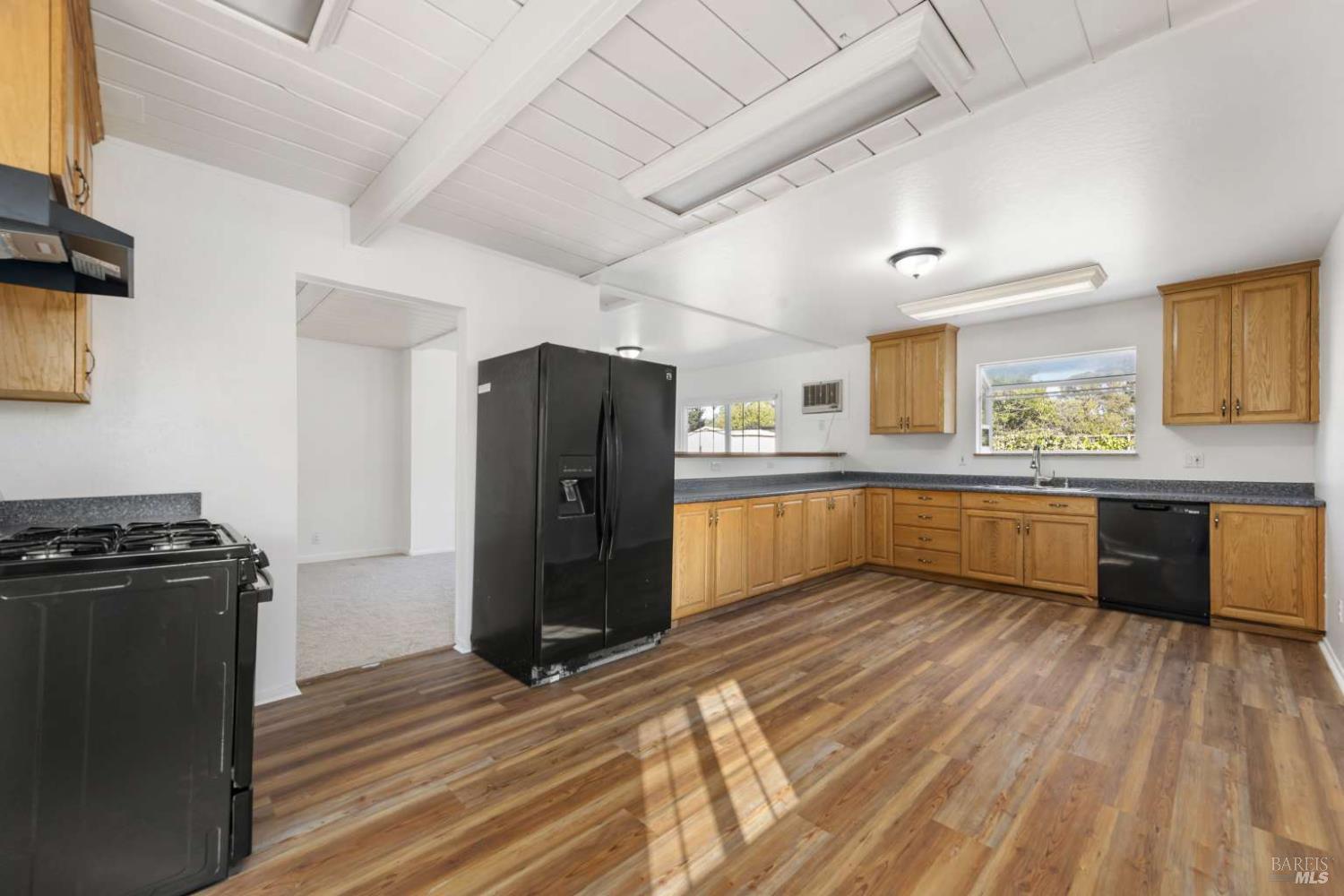 Detail Gallery Image 9 of 25 For 1024 Tyler St, Fairfield,  CA 94533 - 4 Beds | 1 Baths