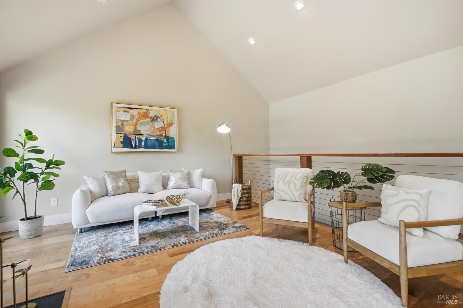 Detail Gallery Image 5 of 47 For 28 Oak Forest Pl, Santa Rosa,  CA 95409 - 2 Beds | 2 Baths