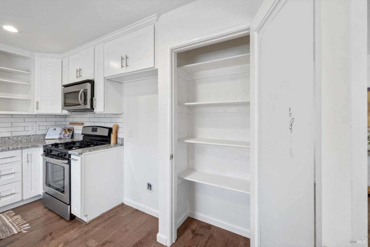 Detail Gallery Image 21 of 68 For 372 Acacia St, Vacaville,  CA 95688 - 3 Beds | 2 Baths