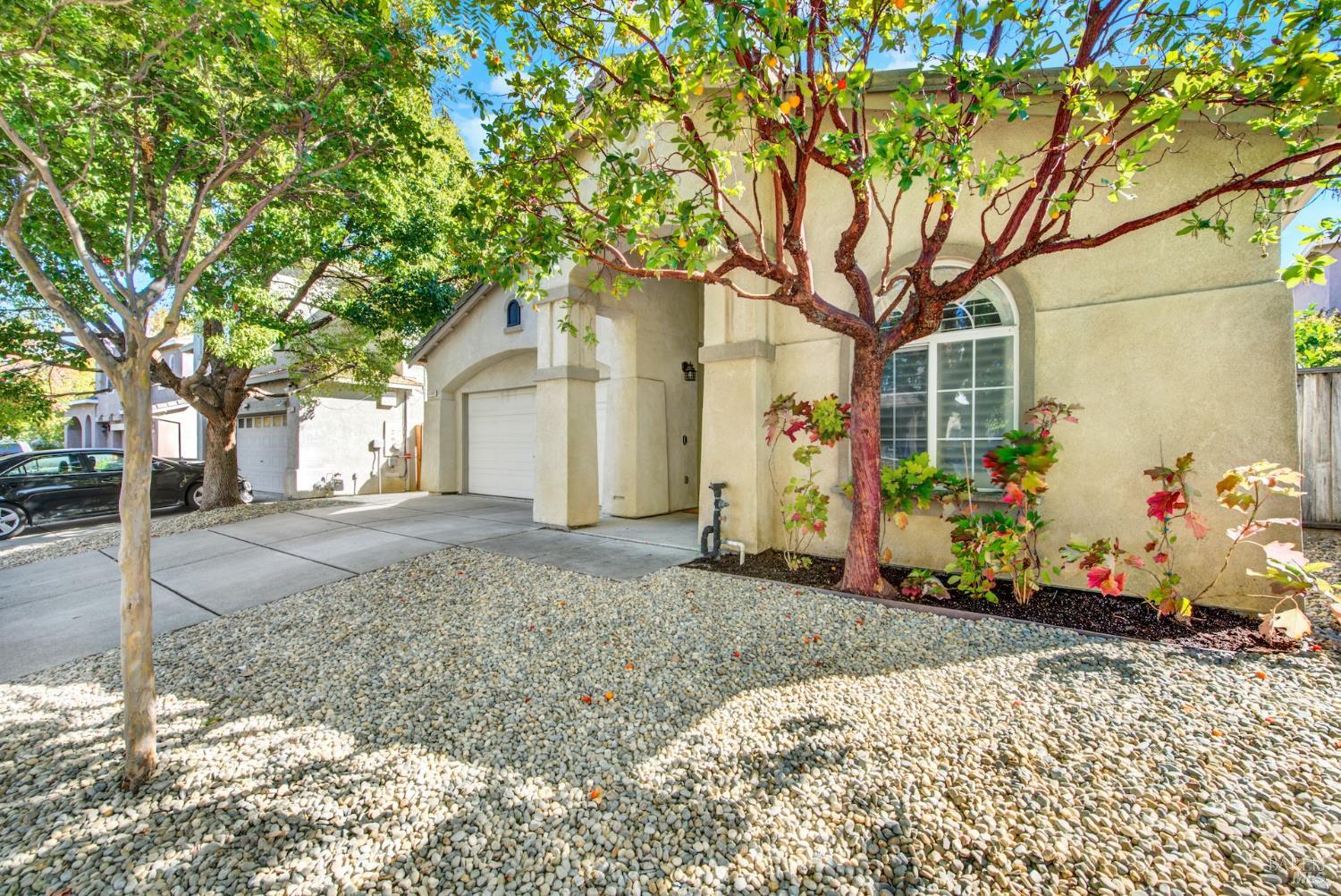 Detail Gallery Image 4 of 69 For 4763 Summerset Dr, Fairfield,  CA 94534 - 3 Beds | 2 Baths