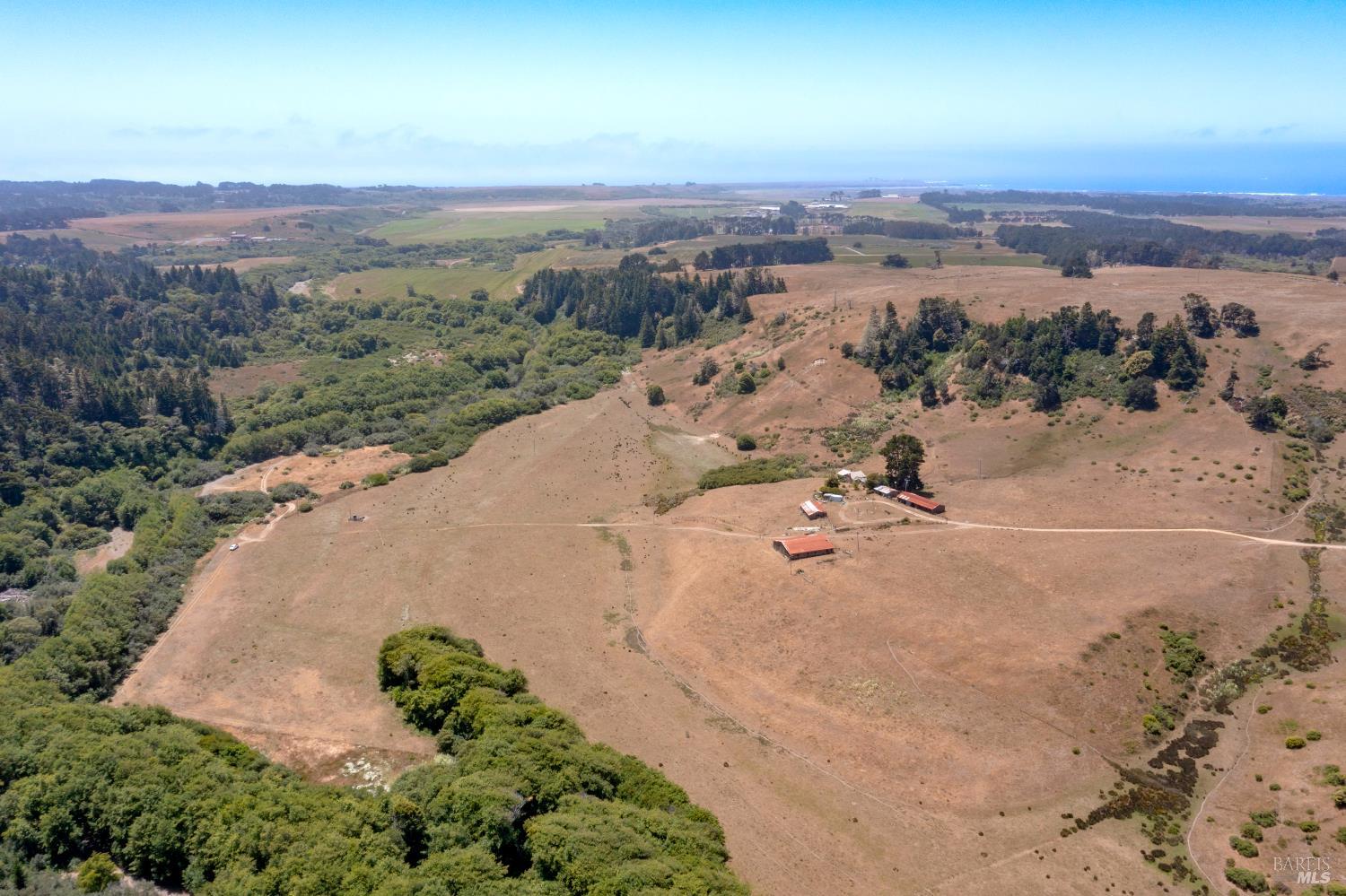 Detail Gallery Image 11 of 55 For 43001 Mountain View Rd, Manchester,  CA 95459 - – Beds | – Baths