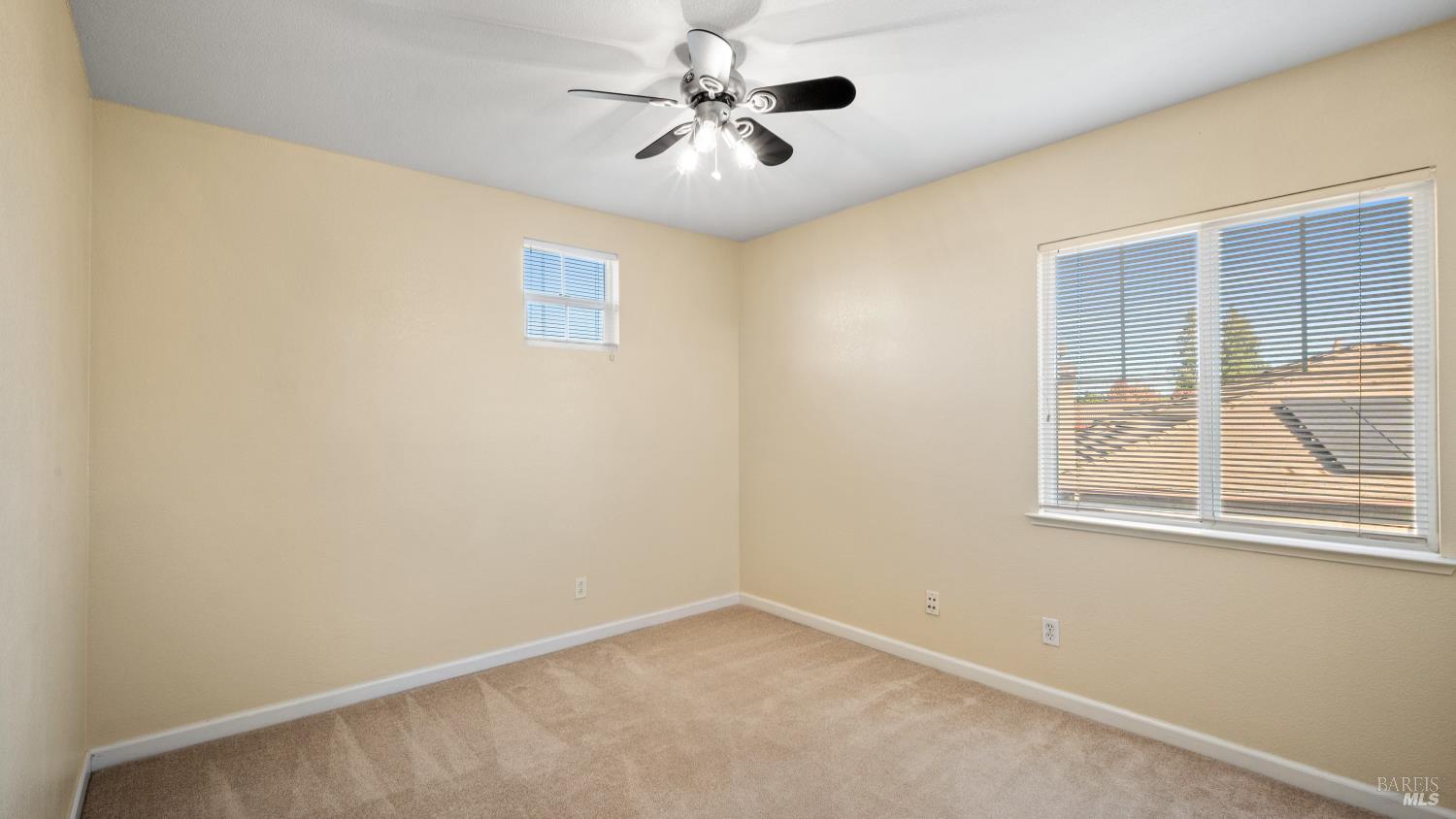 Detail Gallery Image 35 of 55 For 2025 Rehrmann Dr, Dixon,  CA 95620 - 4 Beds | 3 Baths