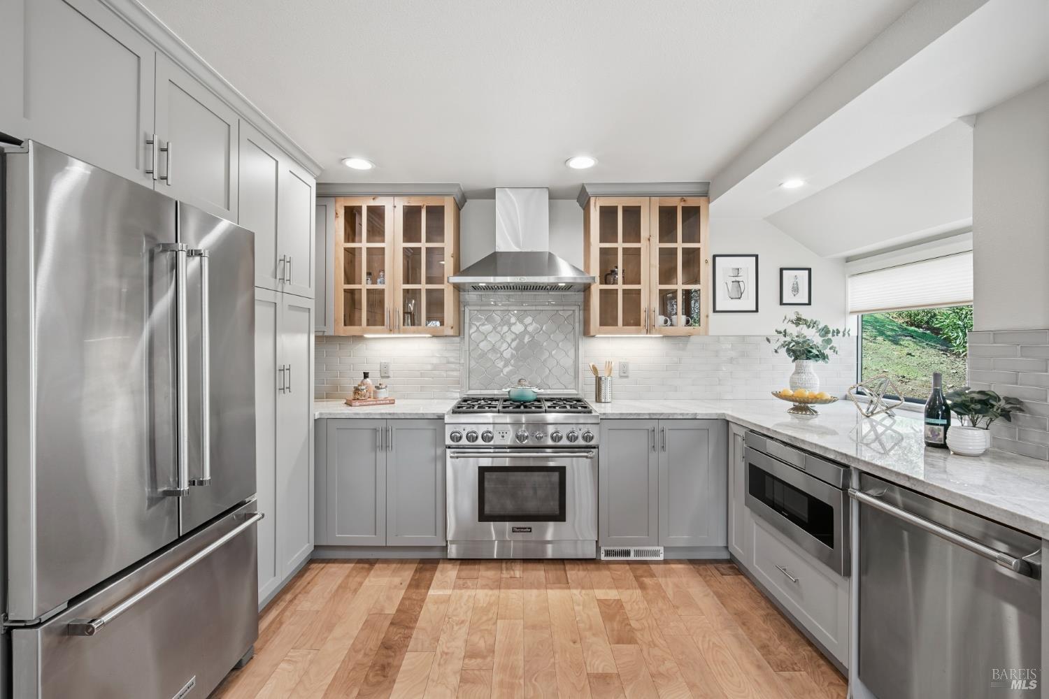 Detail Gallery Image 11 of 47 For 28 Oak Forest Pl, Santa Rosa,  CA 95409 - 2 Beds | 2 Baths