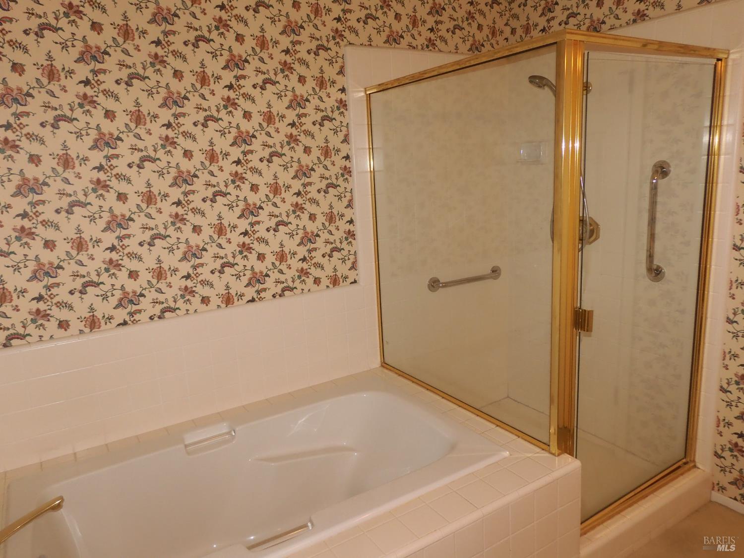 Detail Gallery Image 13 of 36 For 356 Singing Brook Cir, Santa Rosa,  CA 95409 - 2 Beds | 2 Baths