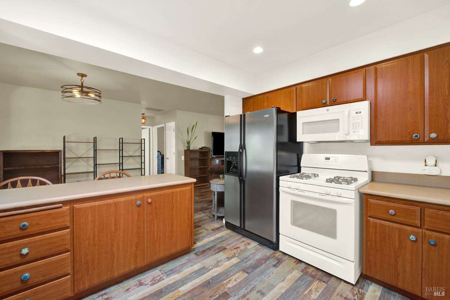 Detail Gallery Image 27 of 52 For 171 Mckinley Cir, Vacaville,  CA 95687 - 2 Beds | 1 Baths