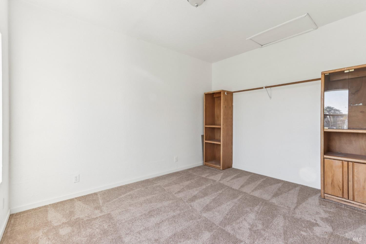 Detail Gallery Image 45 of 56 For 507 Kings Way #B,  Suisun City,  CA 94585 - 10 Beds | 6/1 Baths