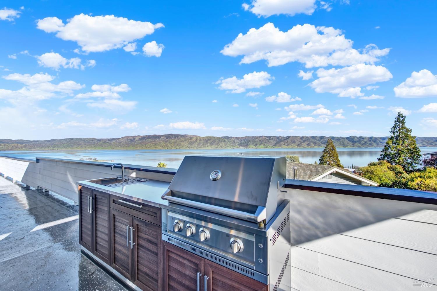 Detail Gallery Image 59 of 75 For 199 Berryessa Dr, Napa,  CA 94558 - 4 Beds | 5/1 Baths