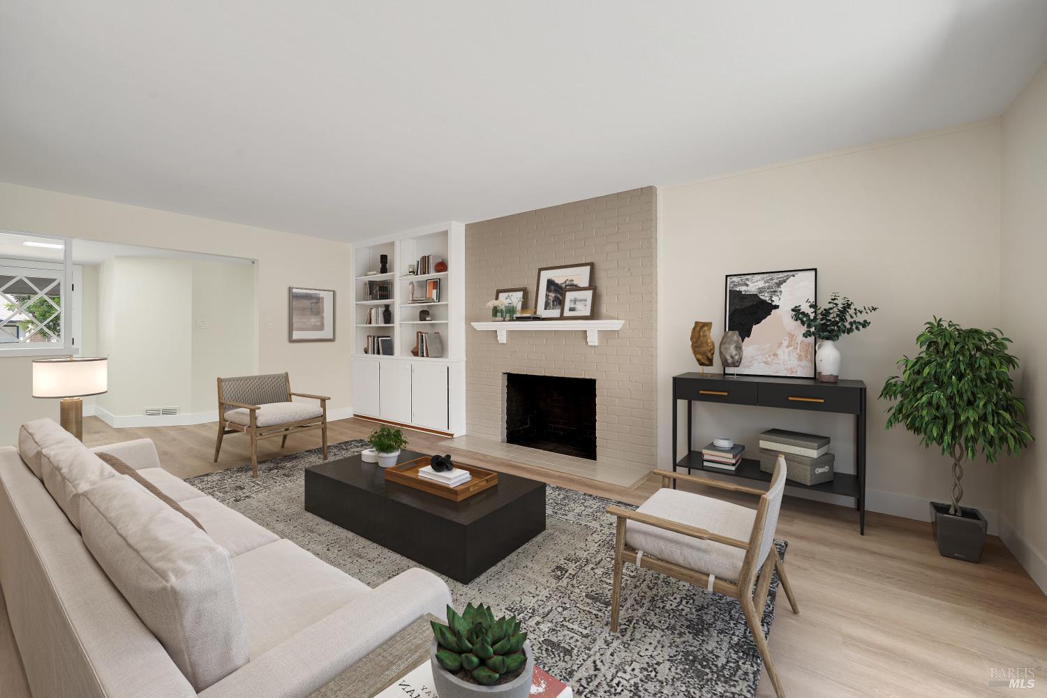 Detail Gallery Image 9 of 33 For 621 W D St, Dixon,  CA 95620 - 4 Beds | 2 Baths