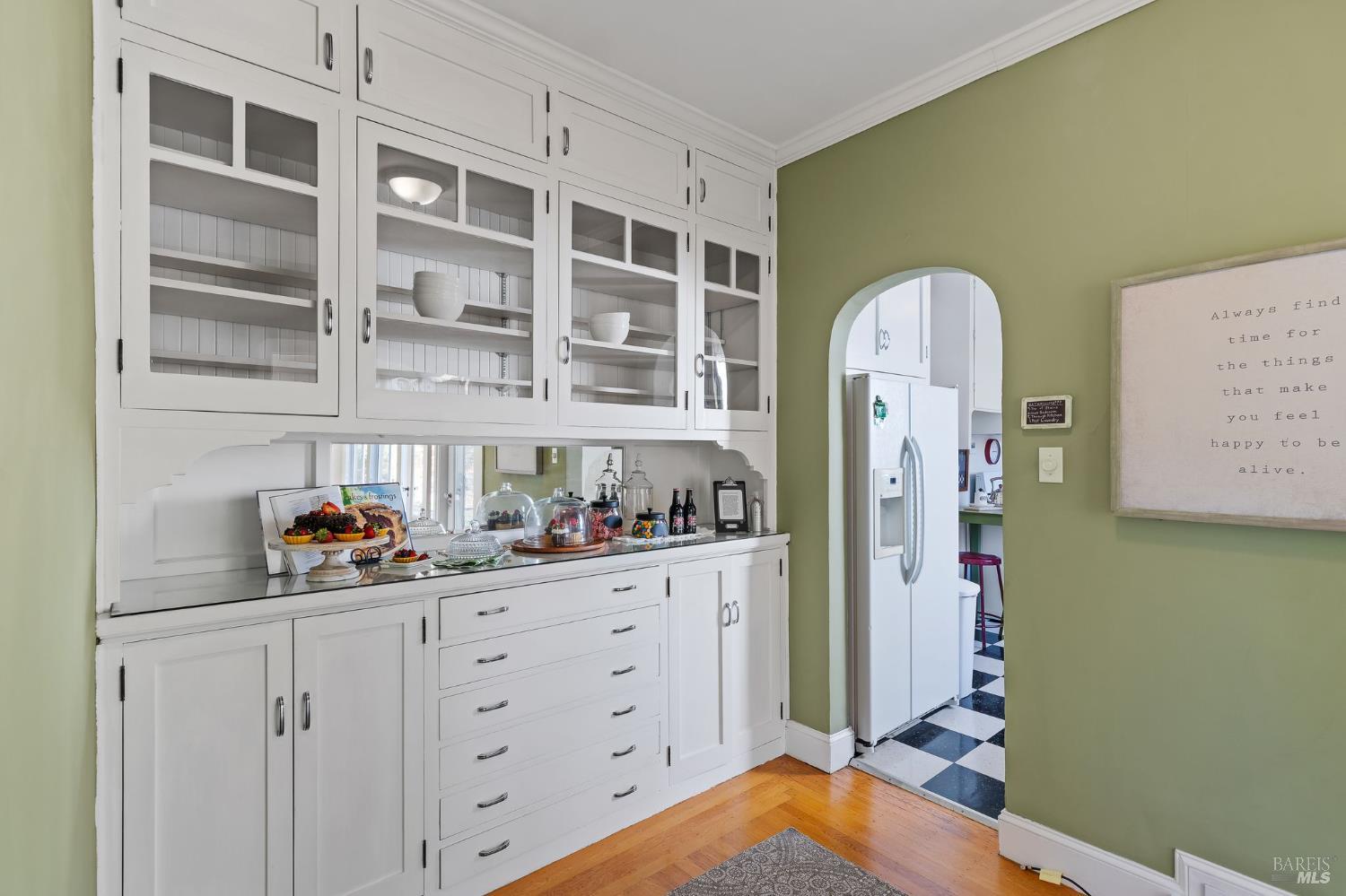 Detail Gallery Image 18 of 67 For 6 Hanns Ave, Vallejo,  CA 94590 - 4 Beds | 2/1 Baths