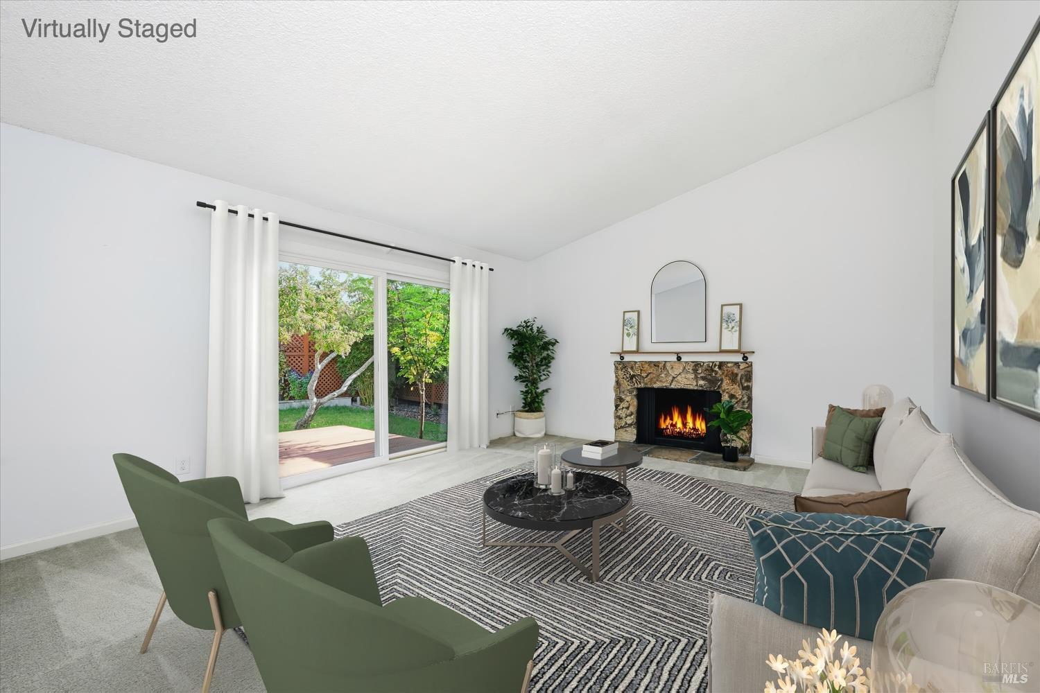 Detail Gallery Image 32 of 36 For 957 Emily Ave, Rohnert Park,  CA 94928 - 3 Beds | 2 Baths