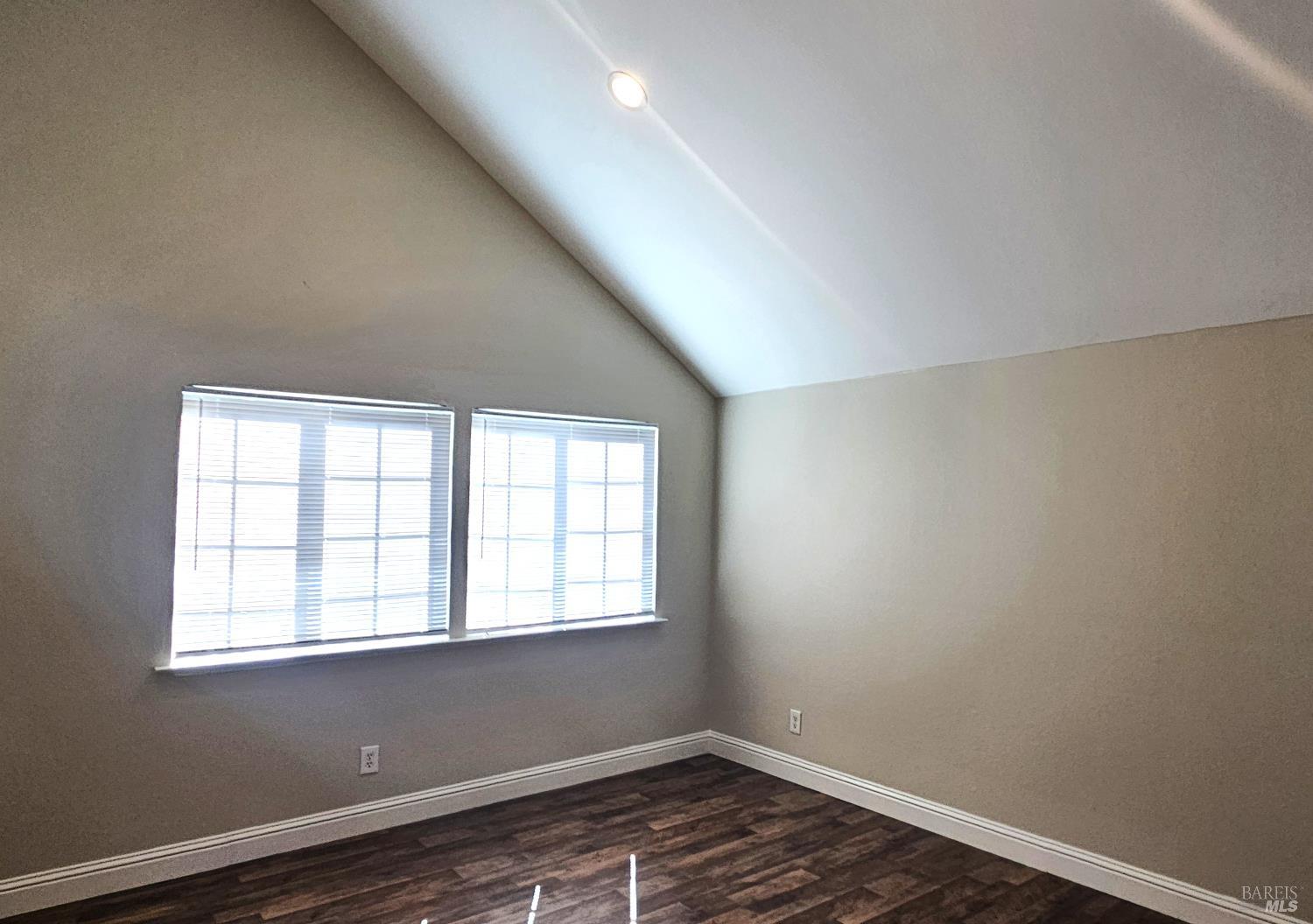 Detail Gallery Image 24 of 32 For 2591 Clipper Ln, Fairfield,  CA 94534 - 4 Beds | 3 Baths