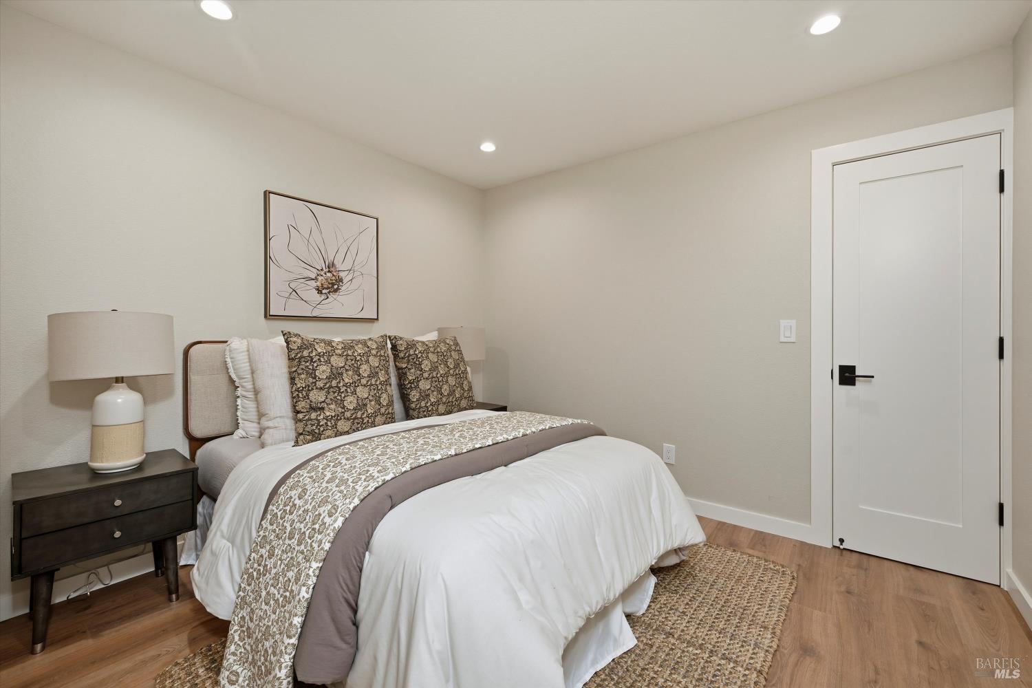 Detail Gallery Image 12 of 35 For 8440 Lasalle Ave, Cotati,  CA 94931 - 3 Beds | 2 Baths