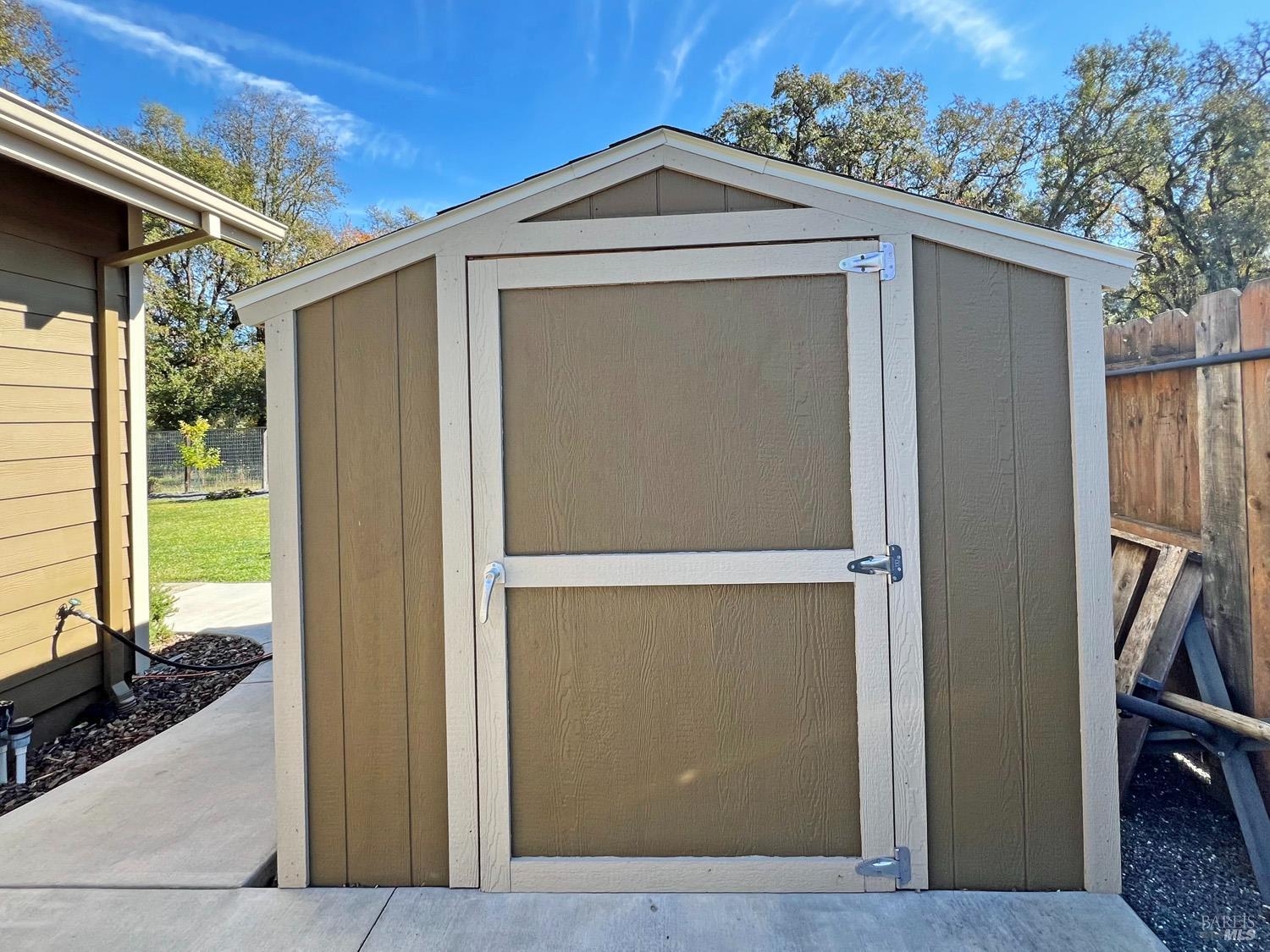 Detail Gallery Image 34 of 36 For 205 Haehl Creek Ct, Ukiah,  CA 95490 - 4 Beds | 3 Baths