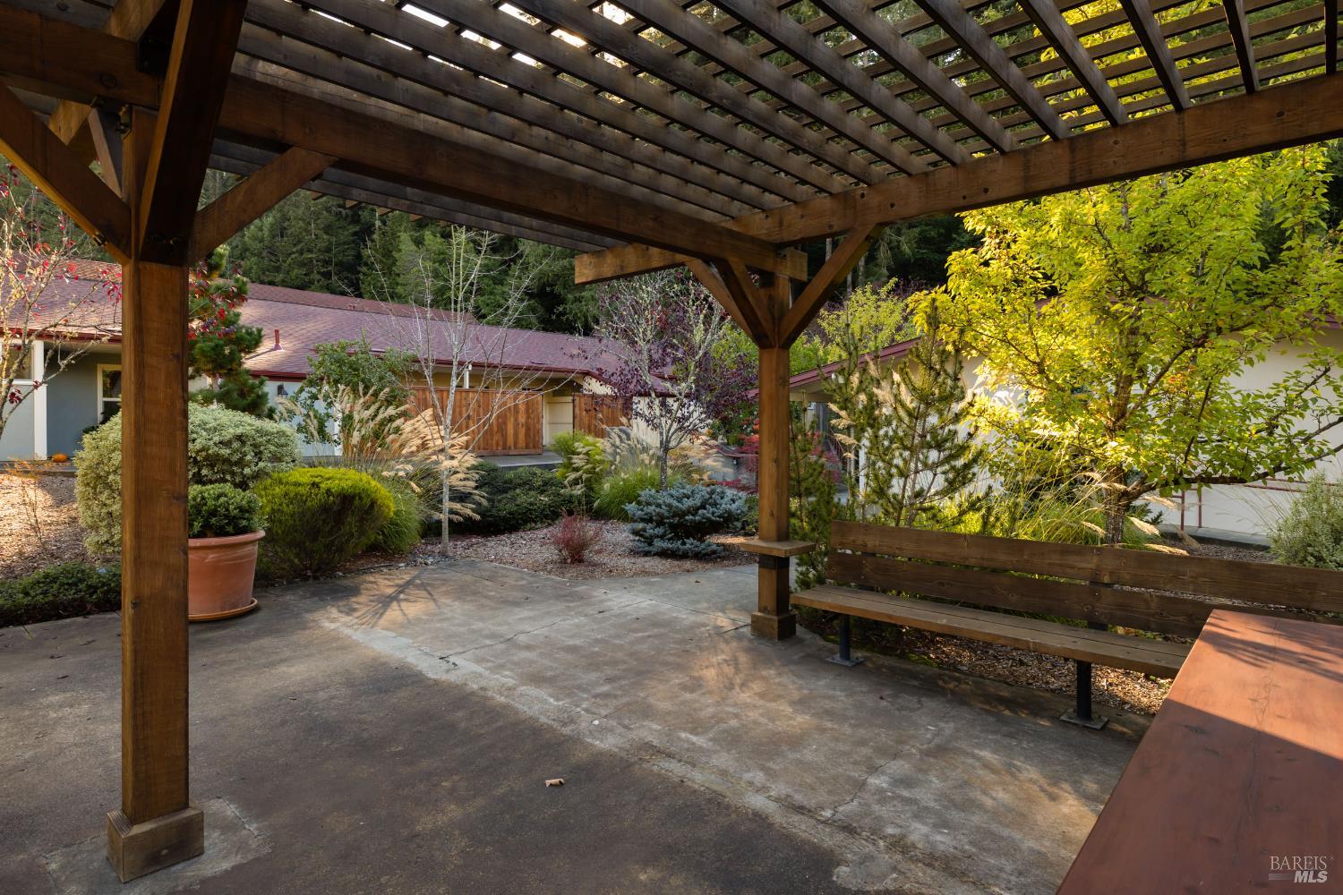 Detail Gallery Image 23 of 28 For 14632 Jomark Ln, Occidental,  CA 95465 - 2 Beds | 1 Baths