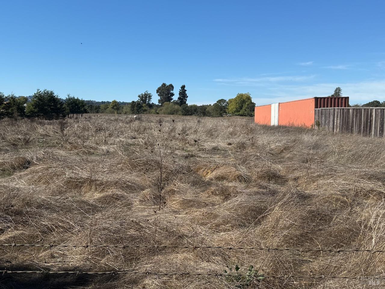 Detail Gallery Image 6 of 8 For 4001 Walker Ave, Santa Rosa,  CA 95407 - 3 Beds | 2 Baths