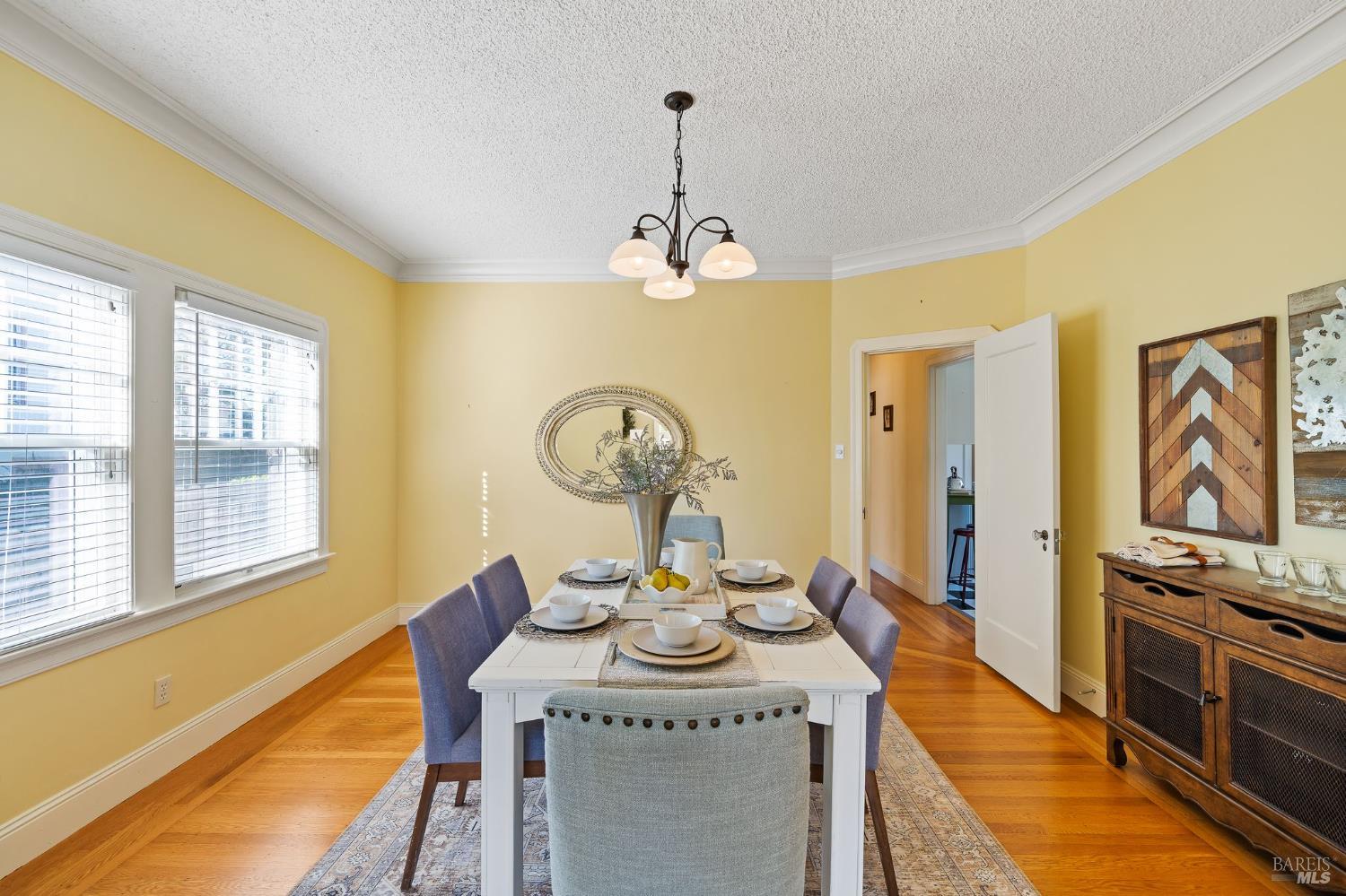 Detail Gallery Image 19 of 67 For 6 Hanns Ave, Vallejo,  CA 94590 - 4 Beds | 2/1 Baths