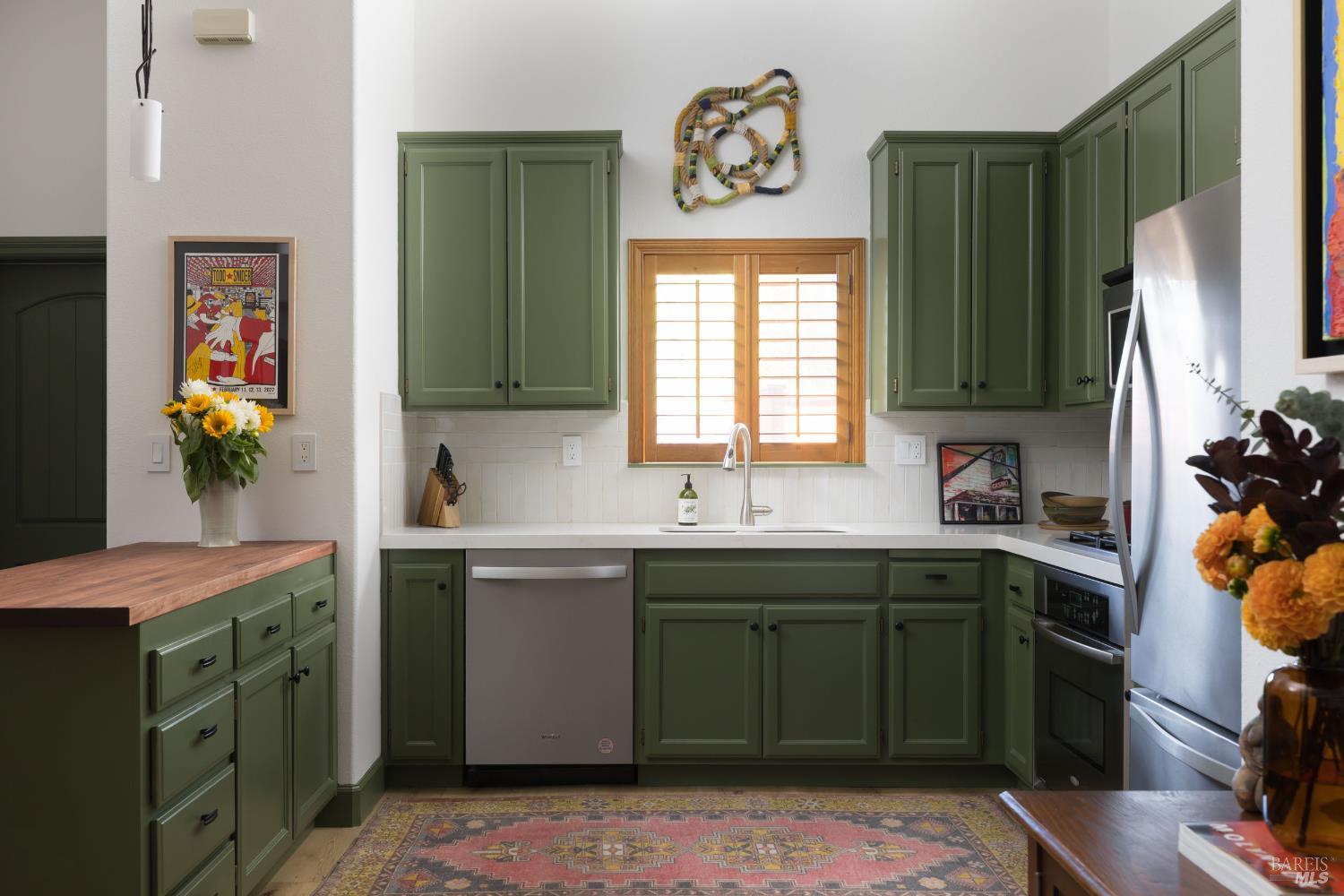 Detail Gallery Image 8 of 28 For 14632 Jomark Ln, Occidental,  CA 95465 - 2 Beds | 1 Baths